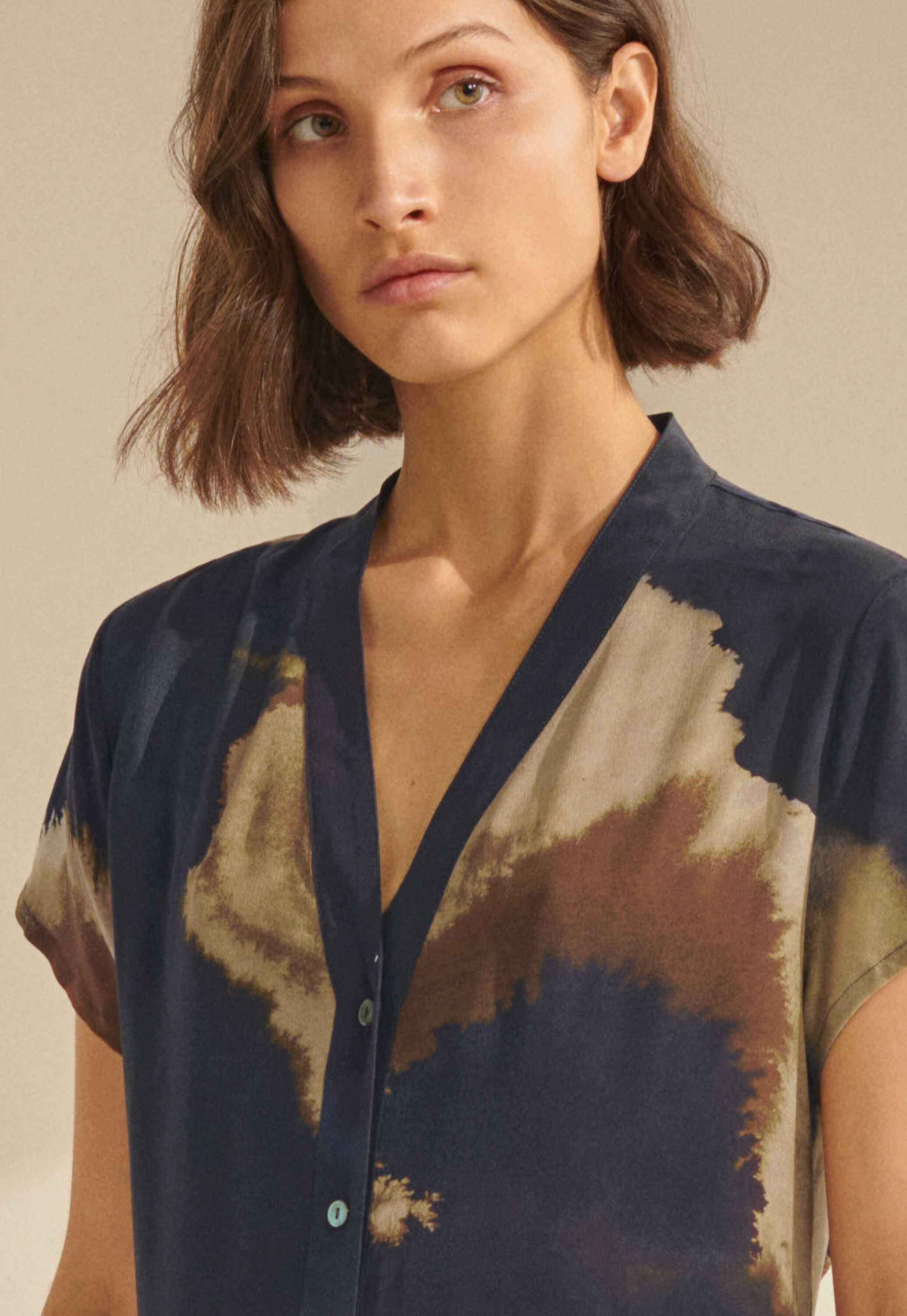 Printed cap-sleeve dress