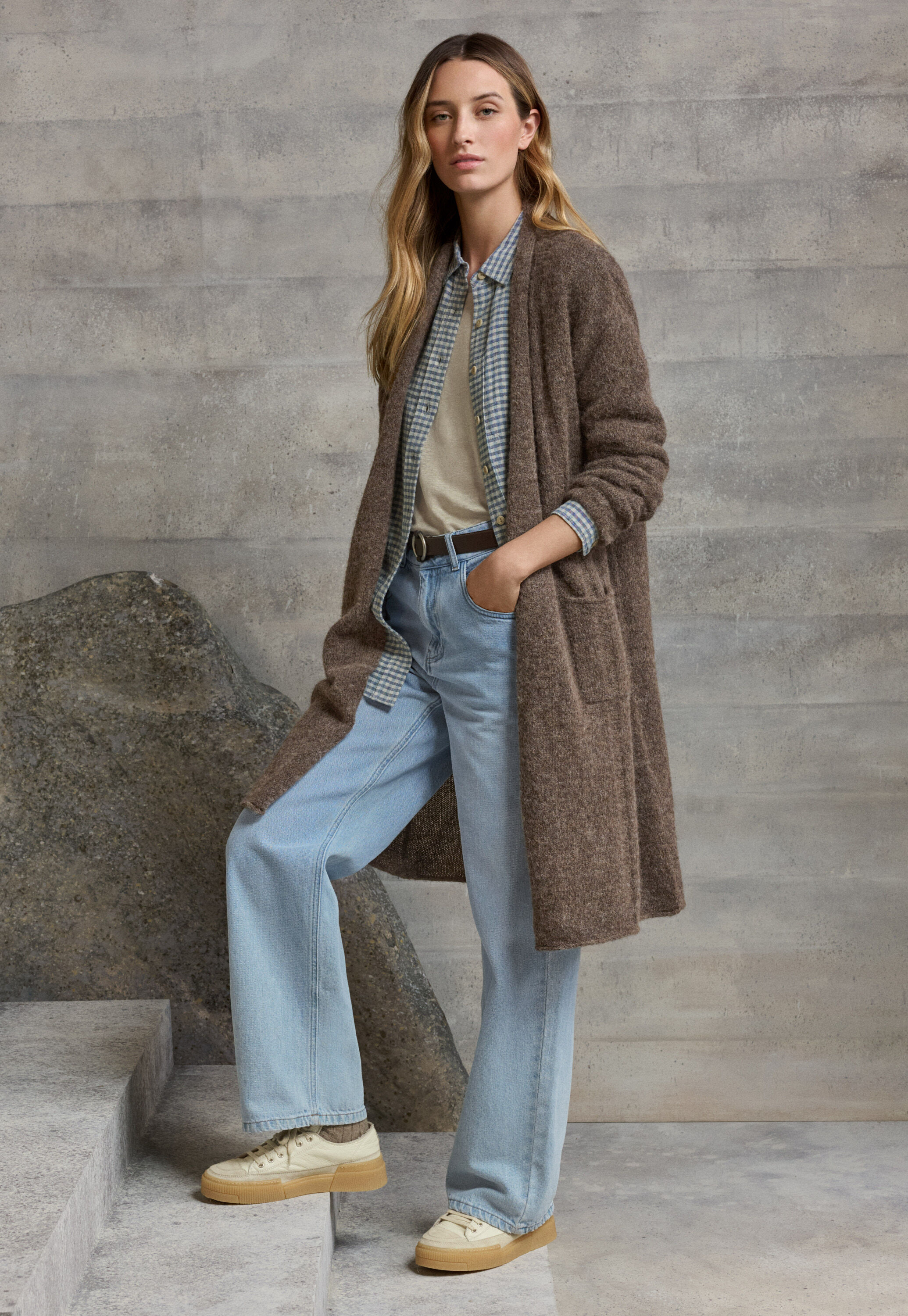 Edge-to-edge cardigan
