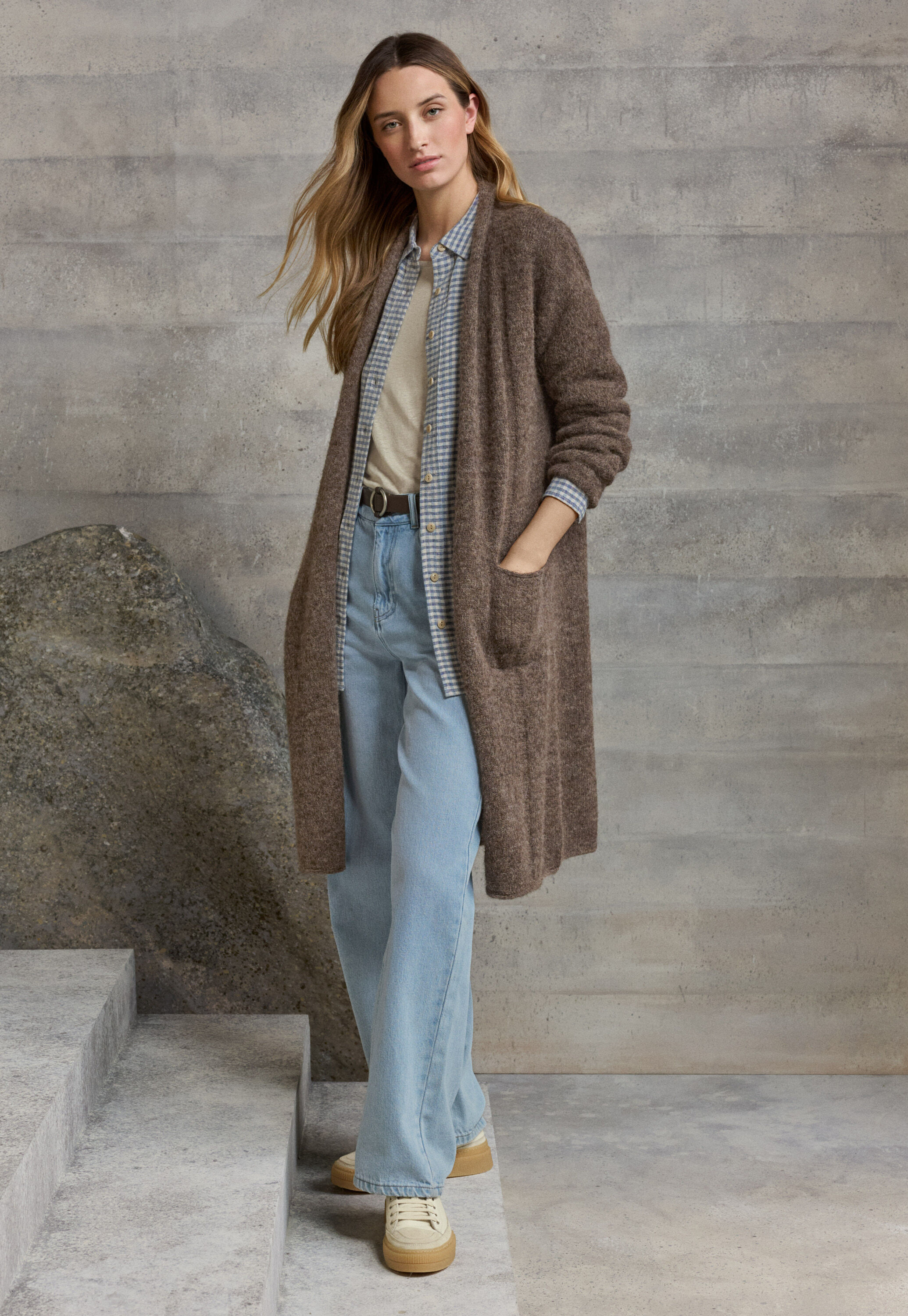 Edge-to-edge cardigan