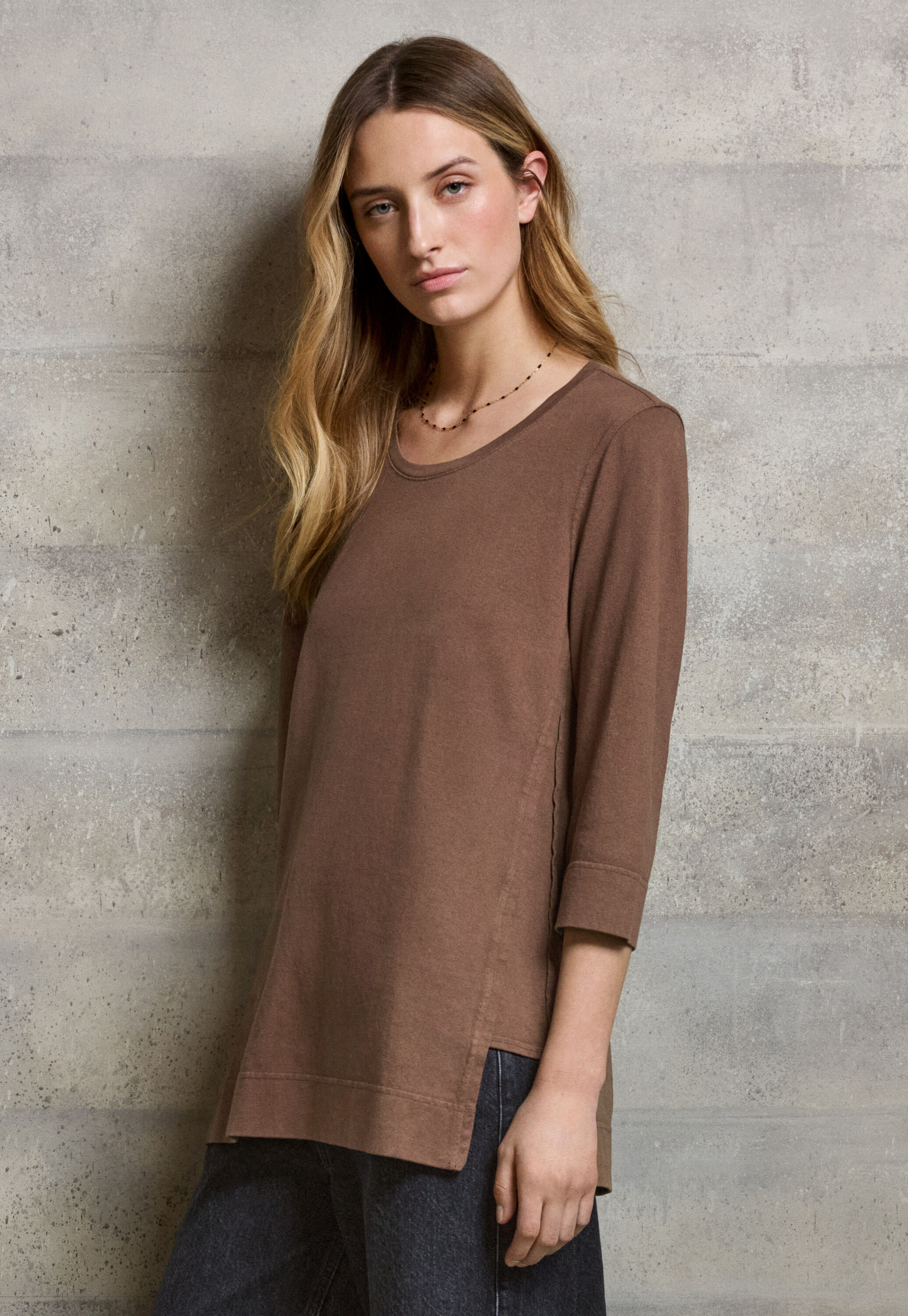 Funnel-neck top