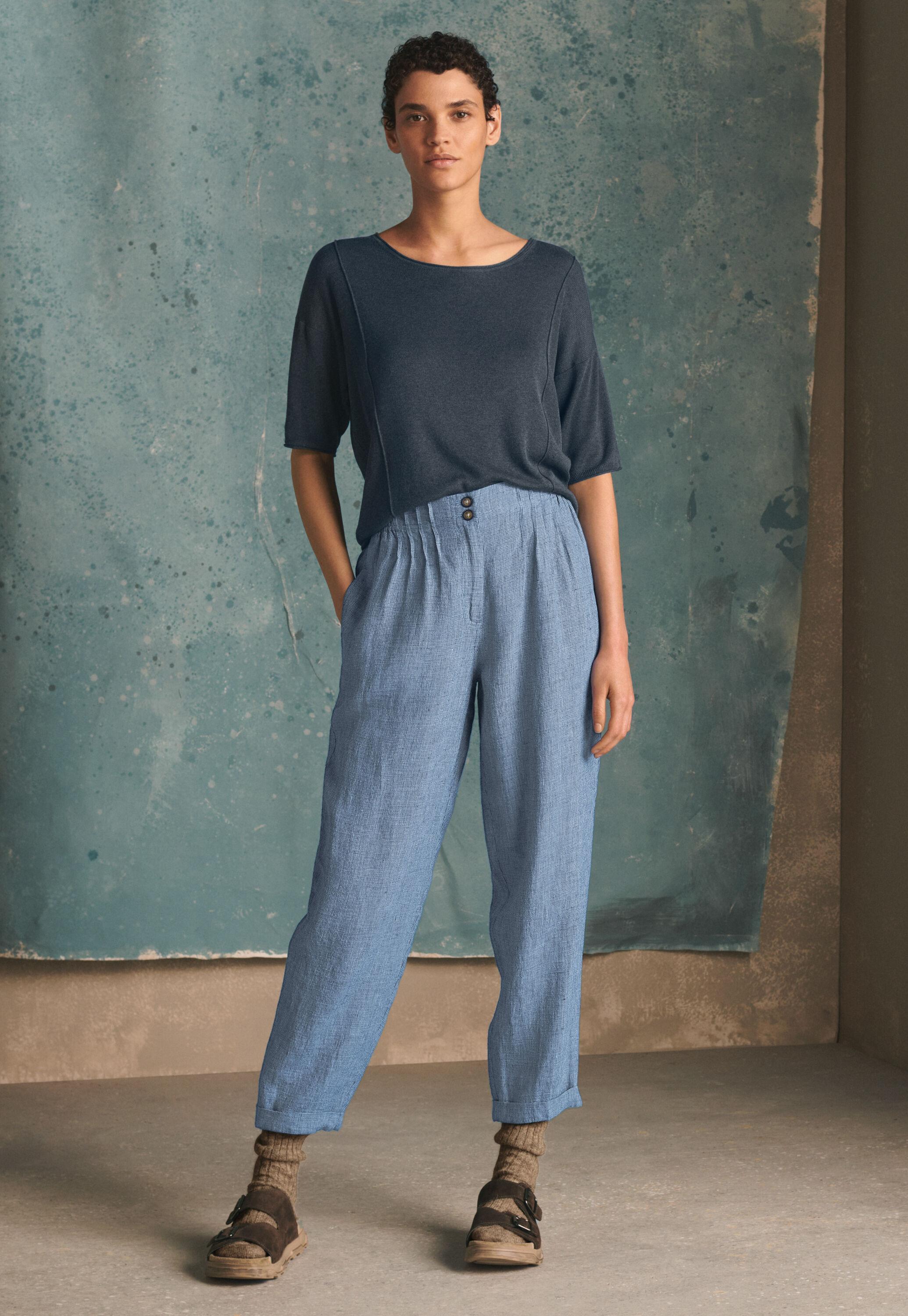Tapered trousers