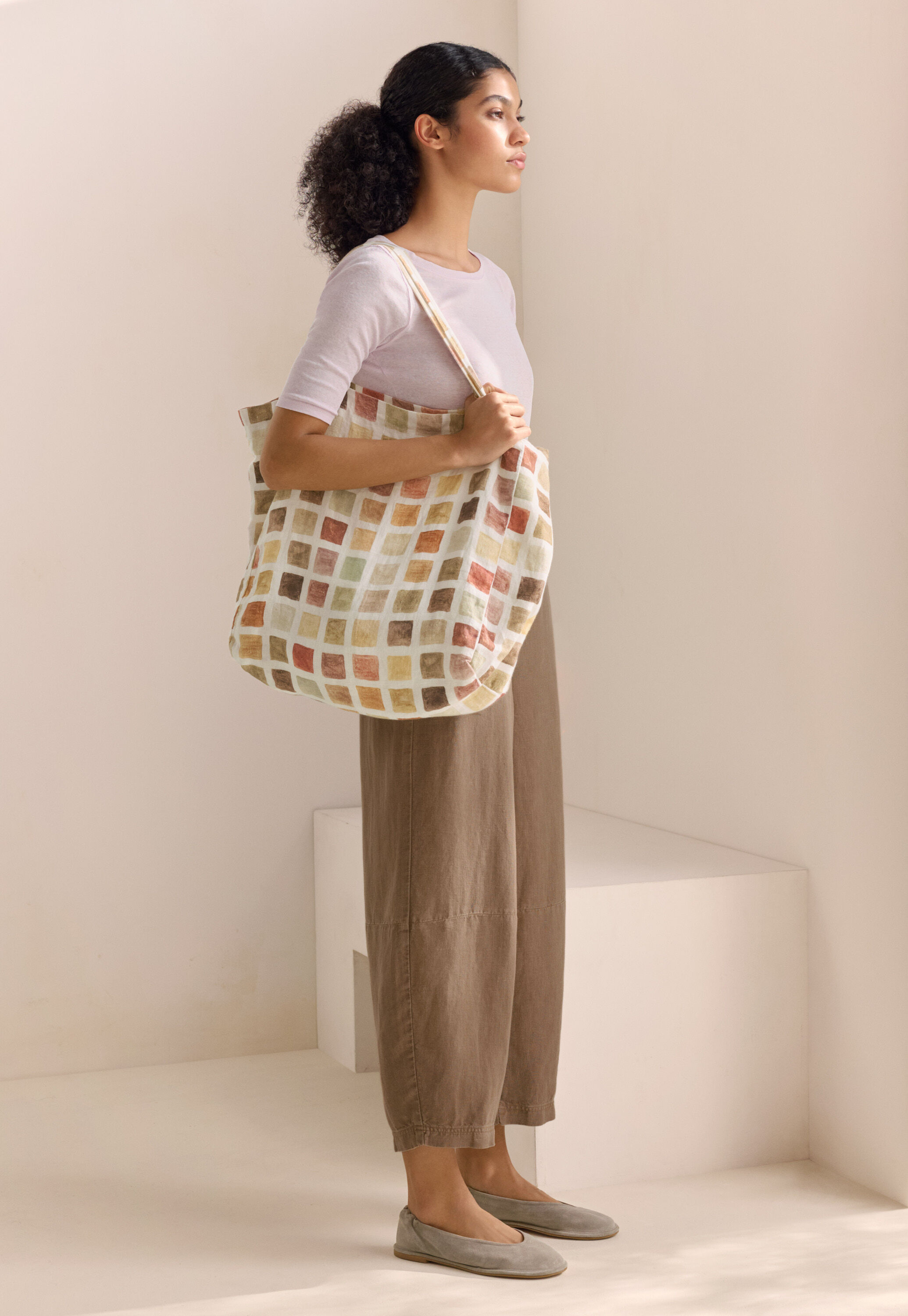 Printed tote bag