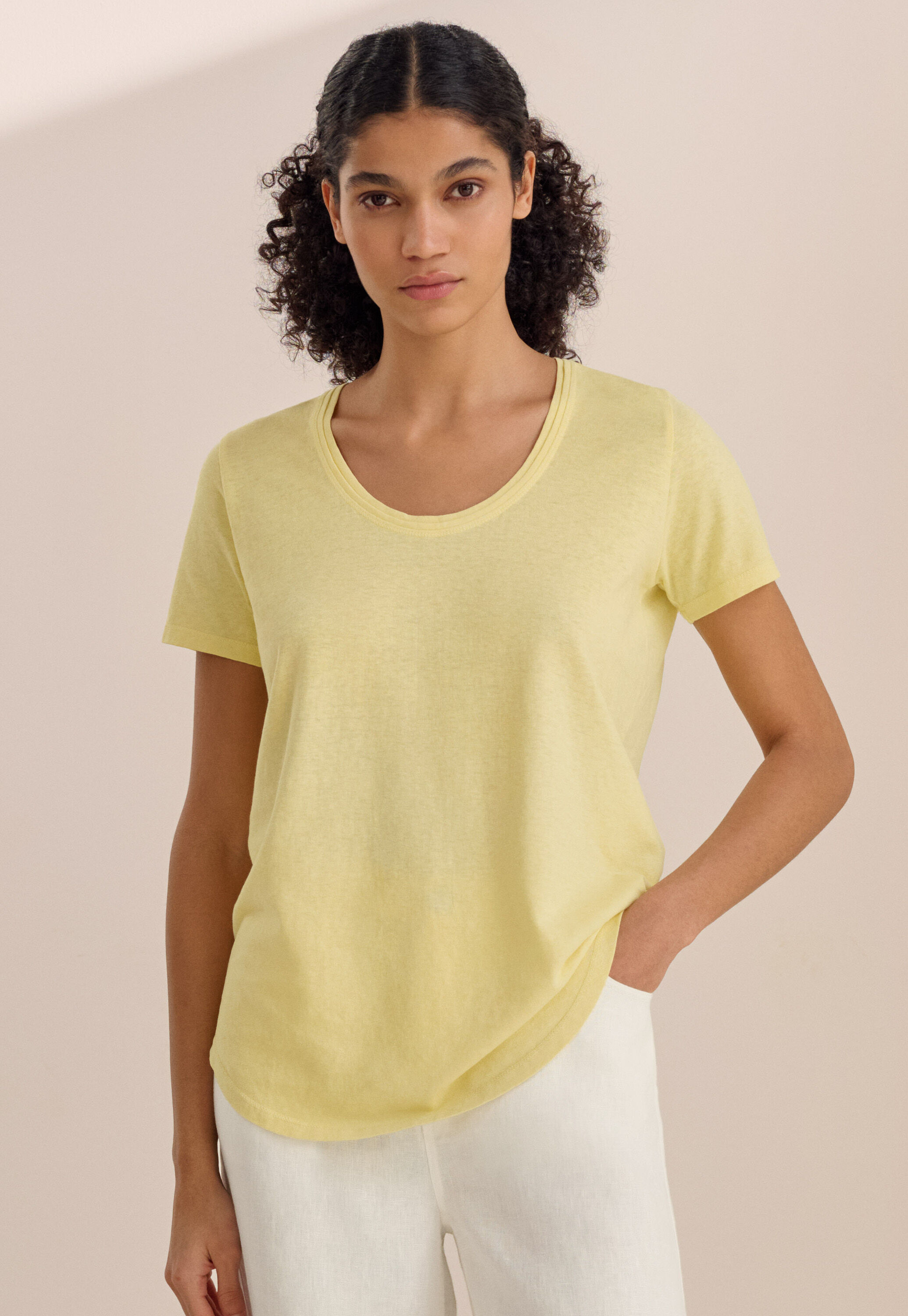 Funnel-neck top