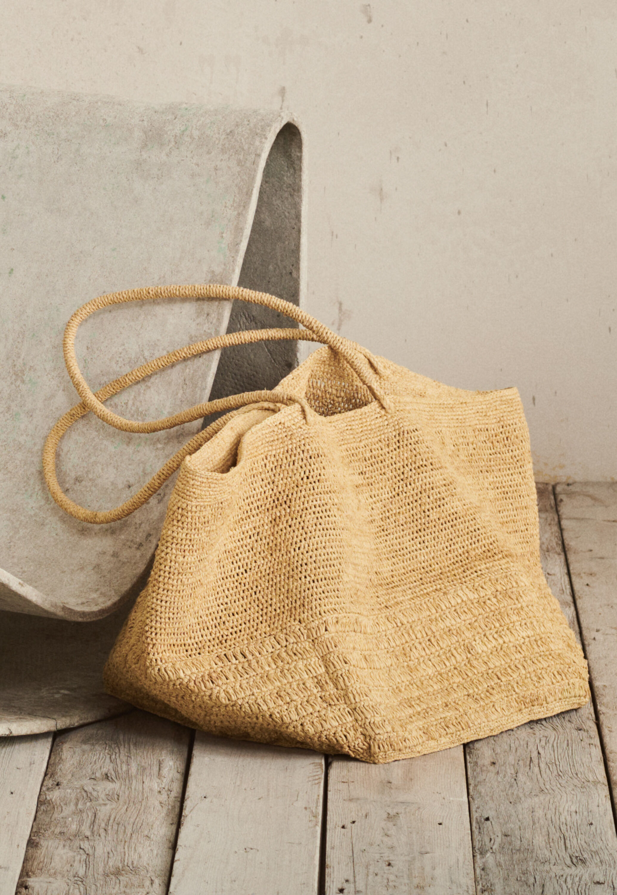 Large shoulder bag