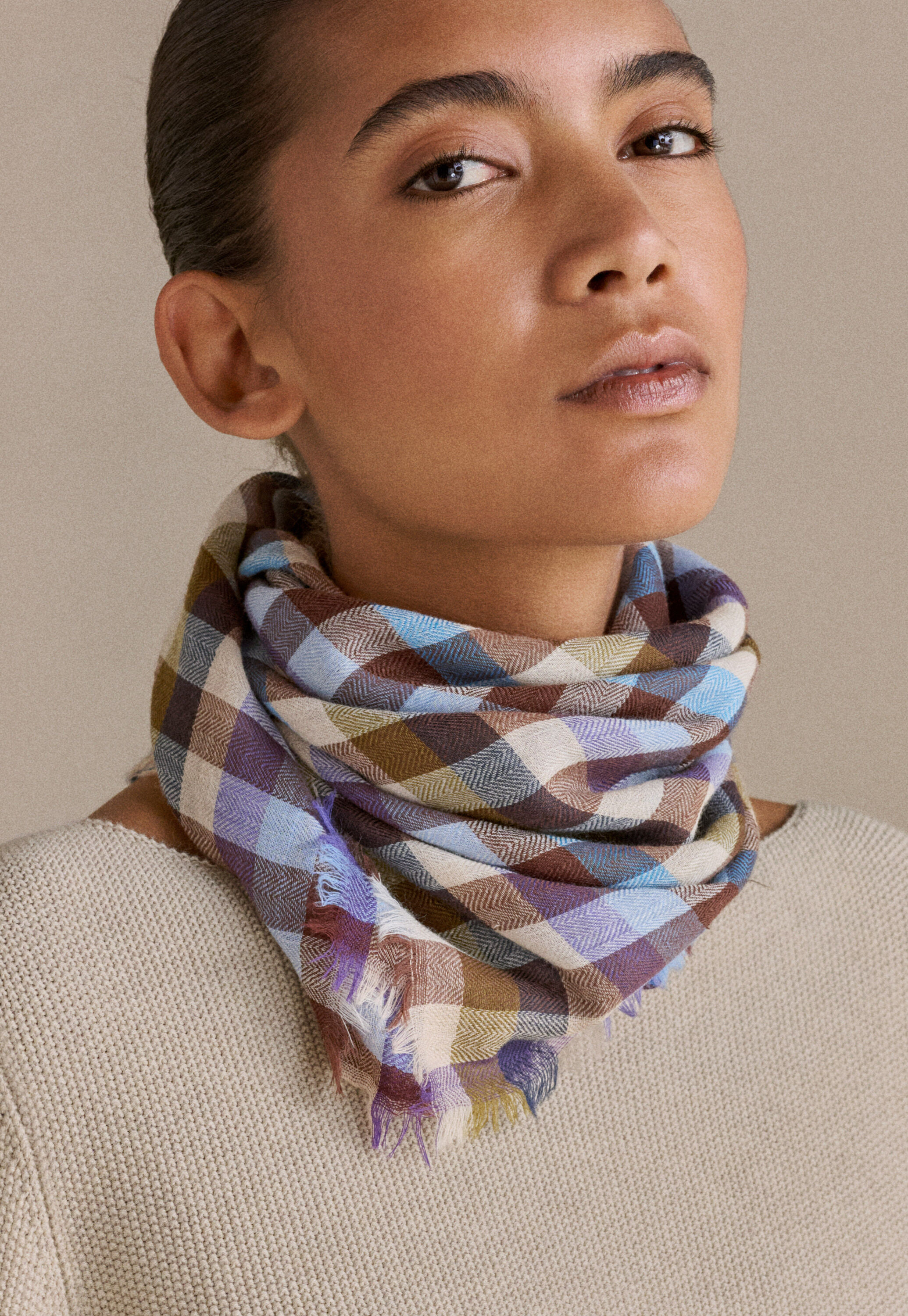 Checked scarf