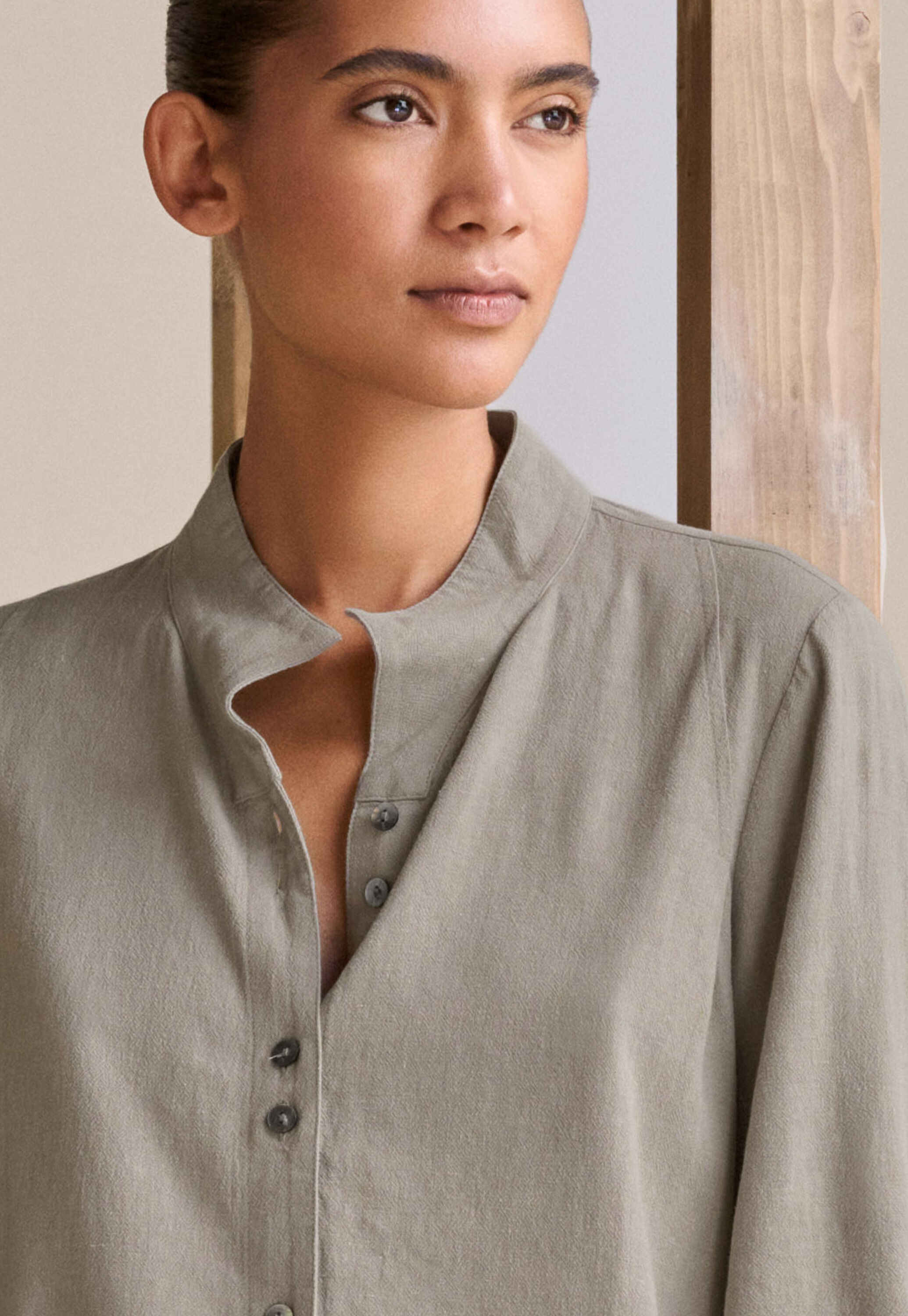 Funnel-neck blouse