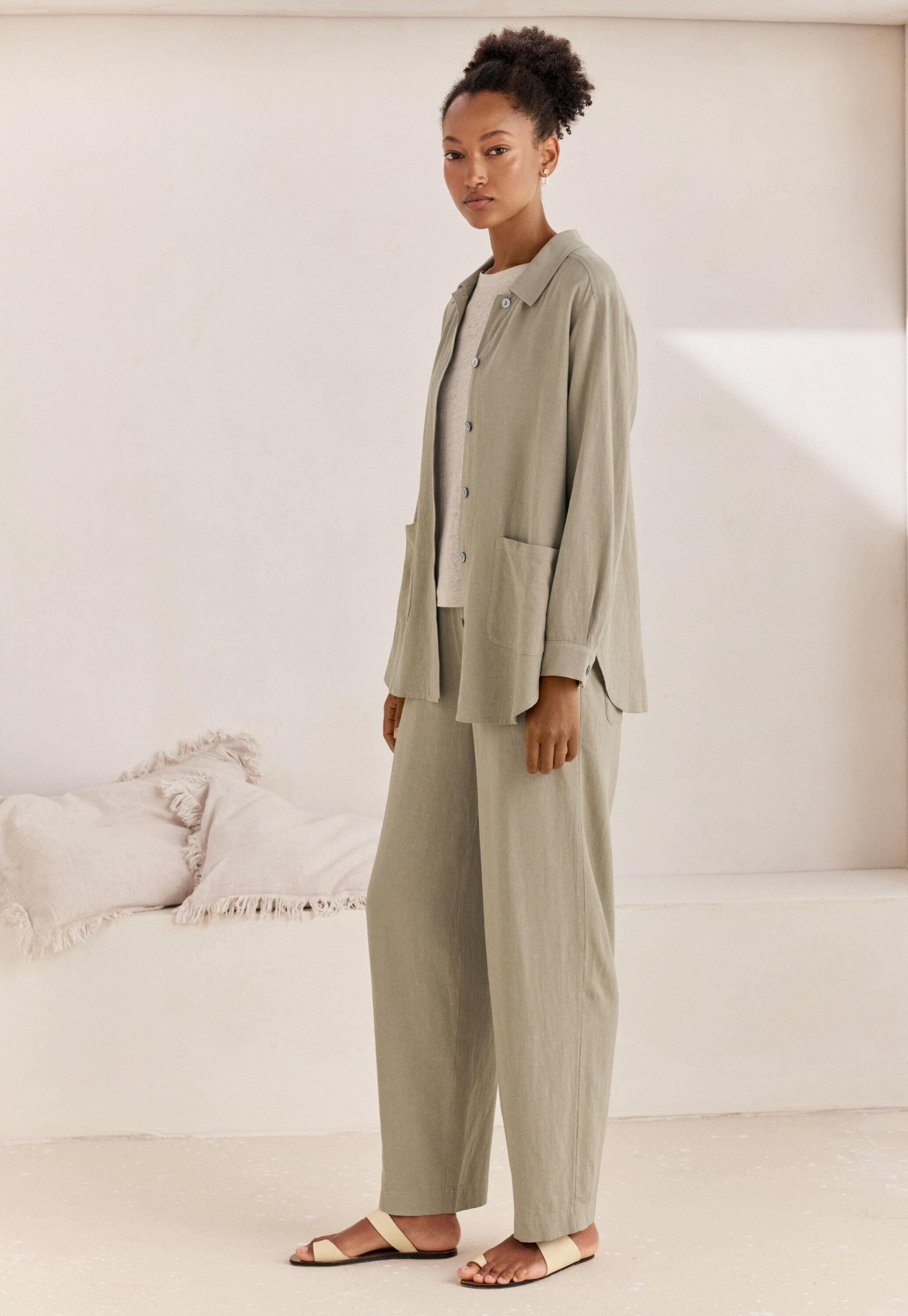 Elasticated trousers
