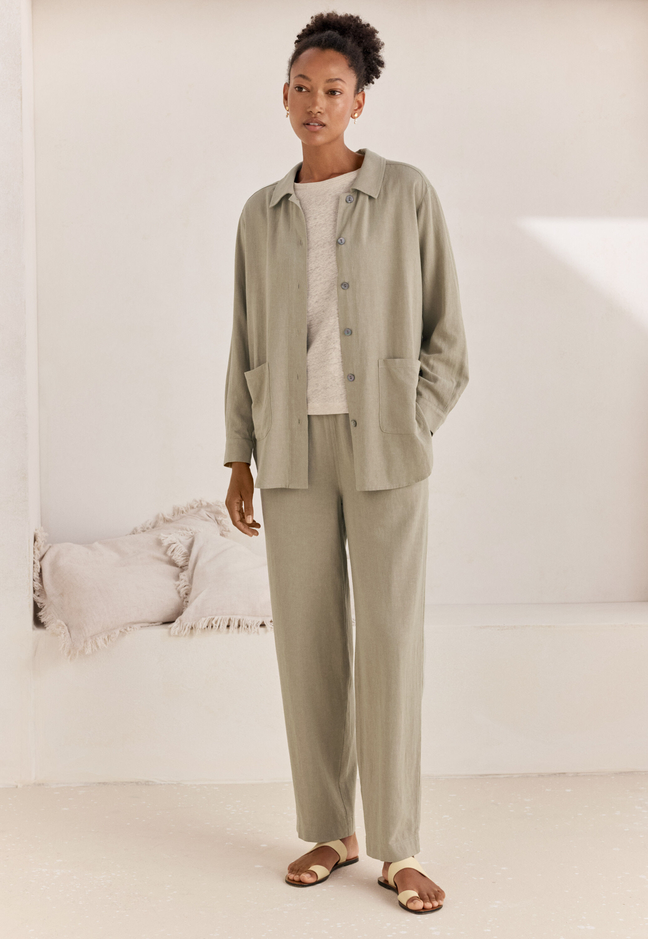 Elasticated trousers