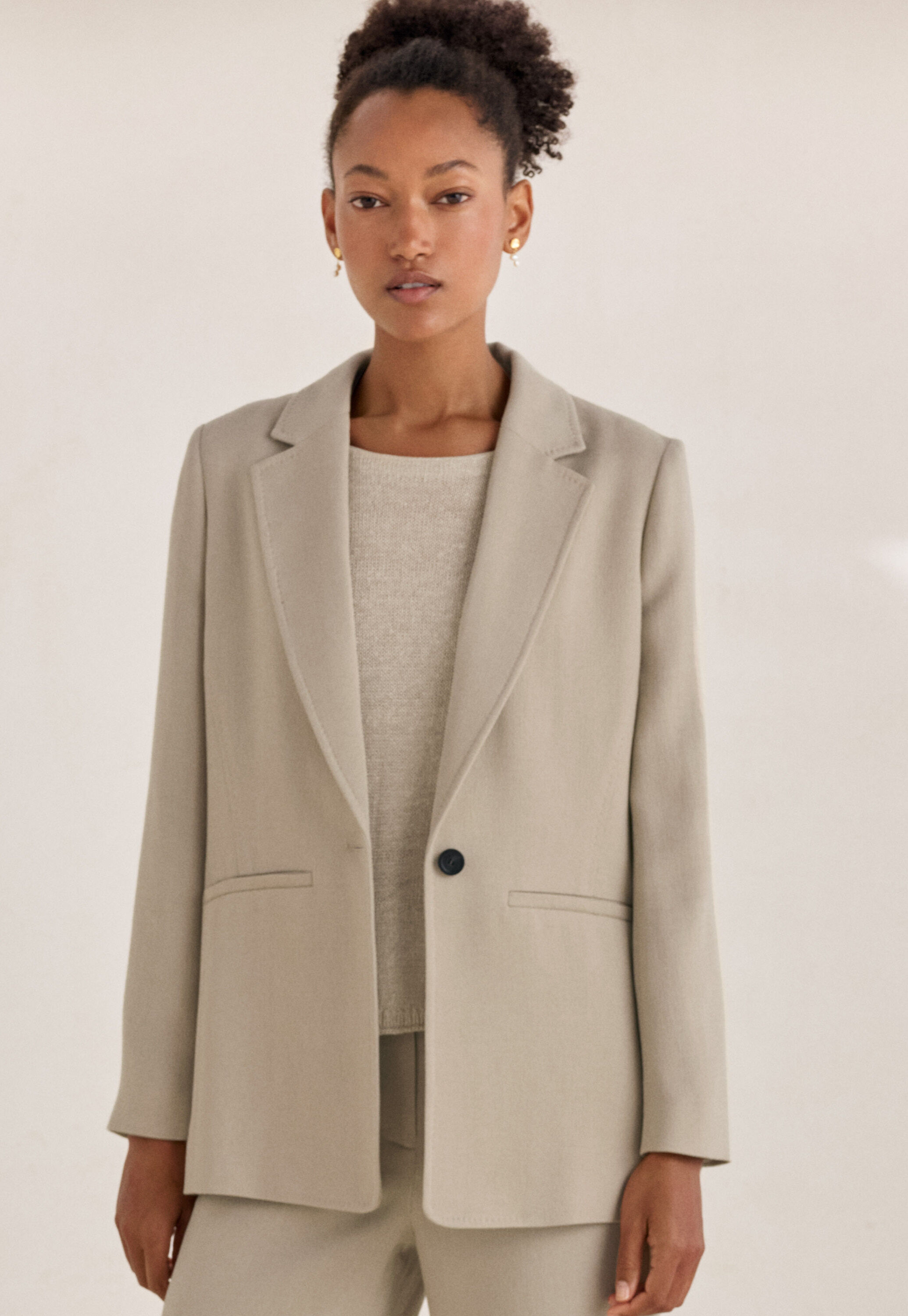 Tailored blazer