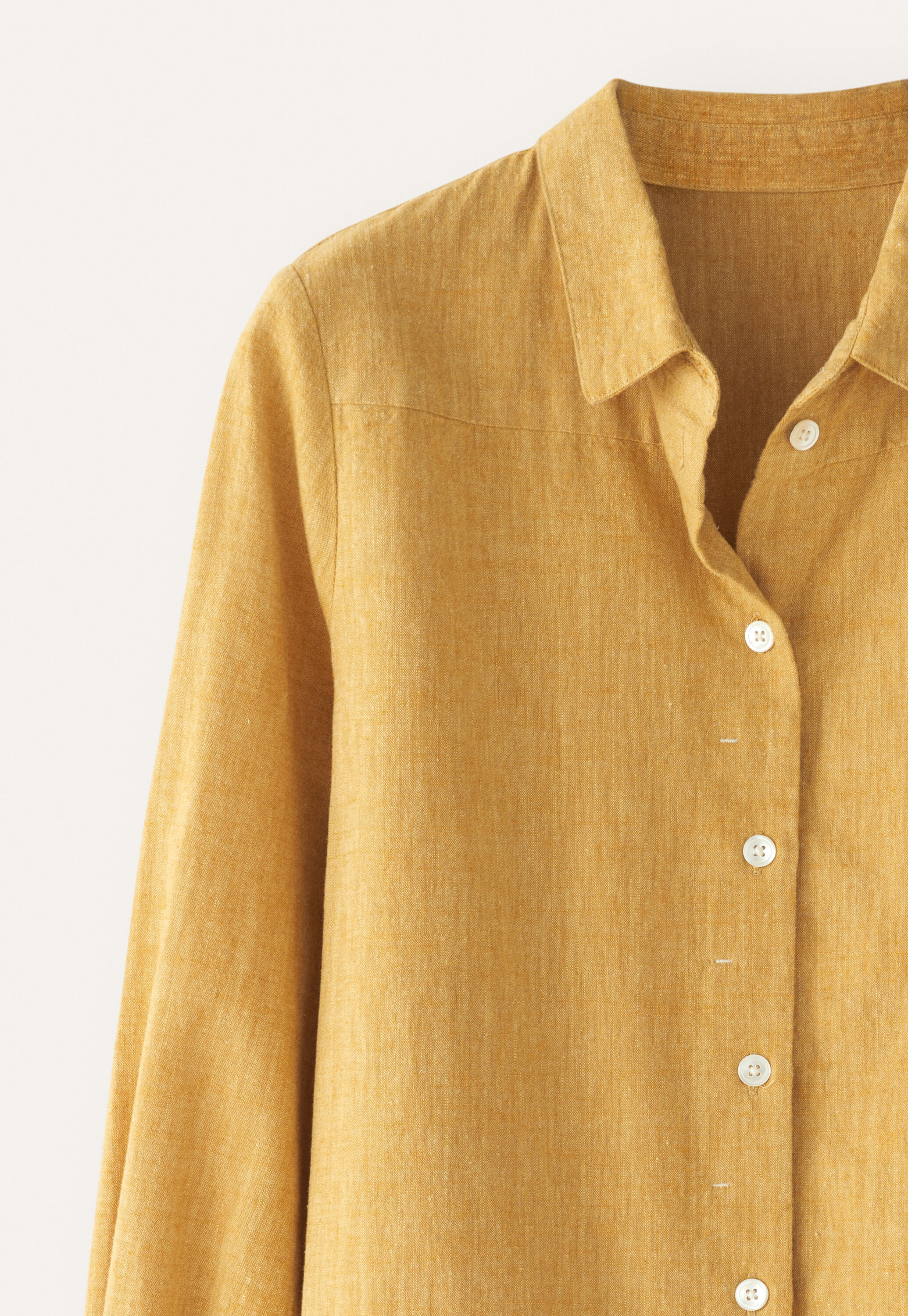 Curved hem overshirt