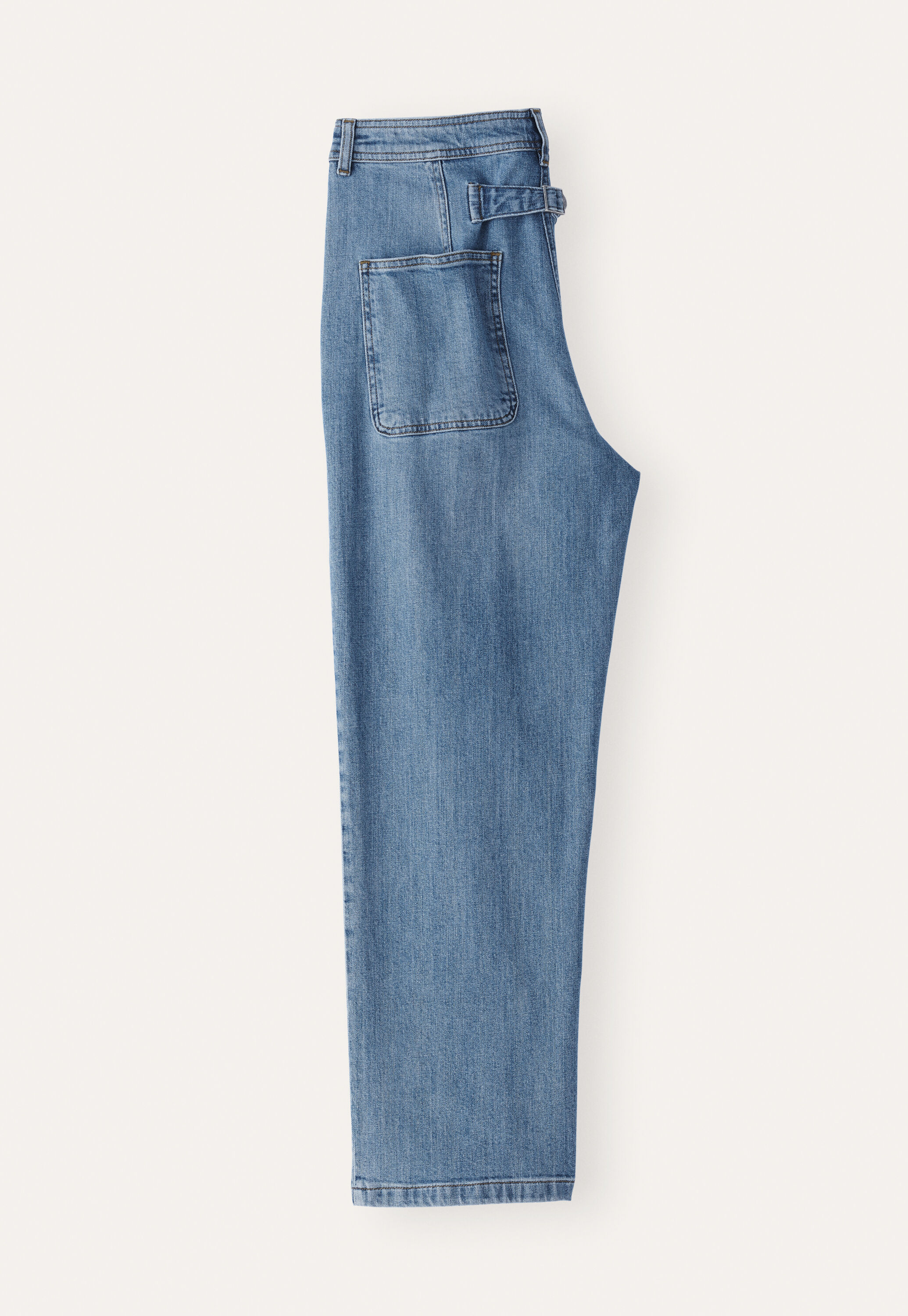 Tapered cropped jeans
