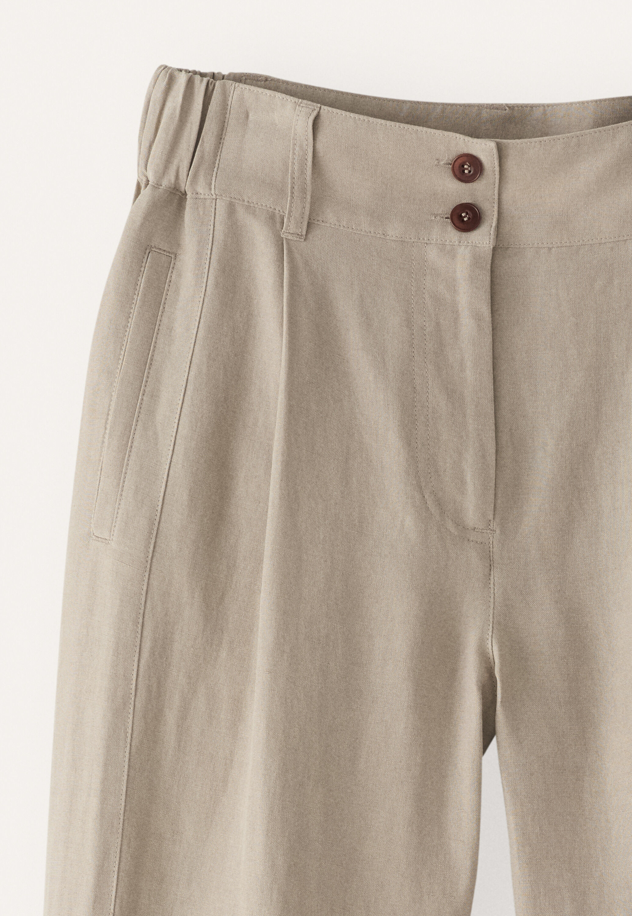 Side-panel trousers