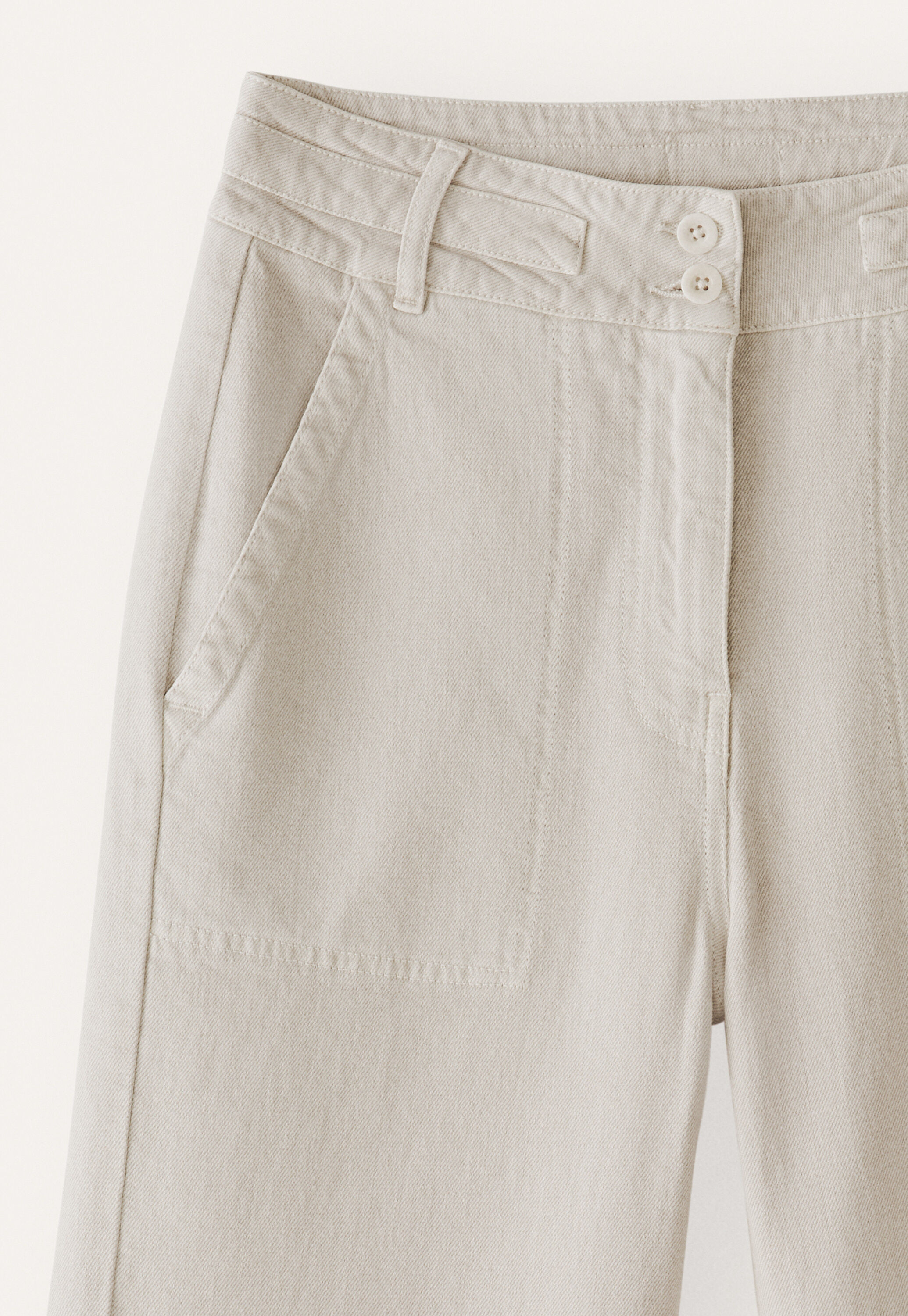 Straight-leg trousers