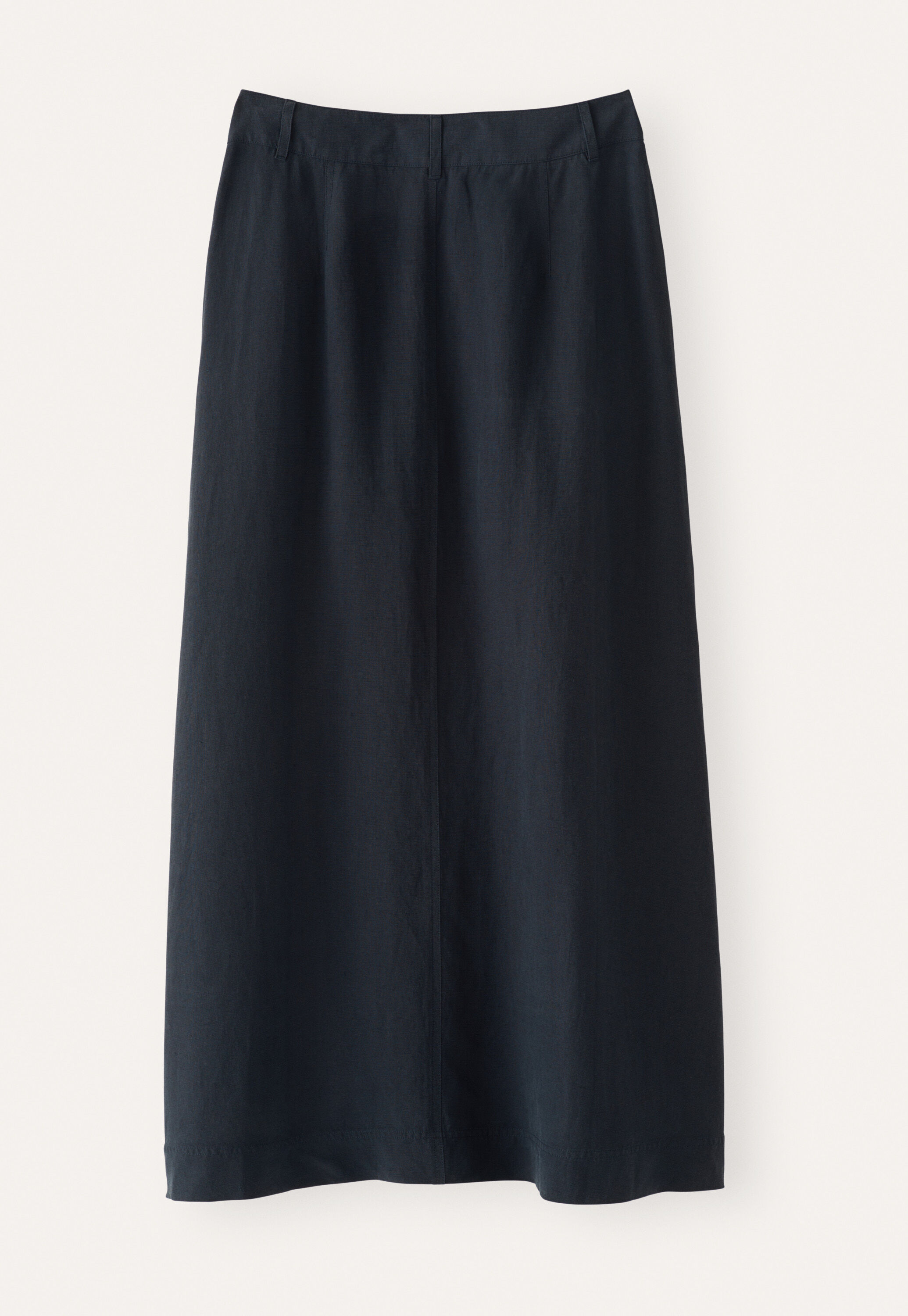 Button-front skirt