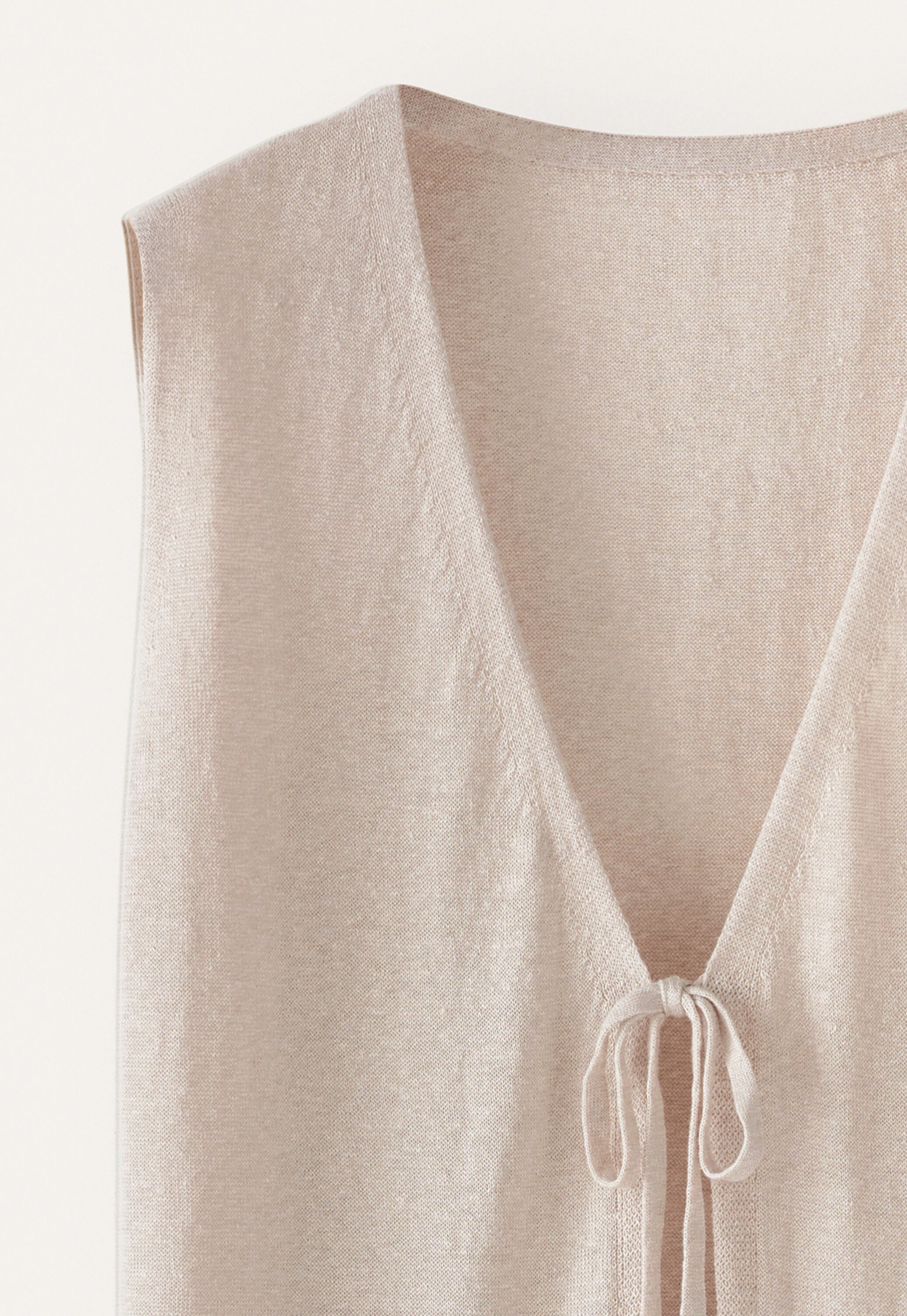 Long knitted waistcoat