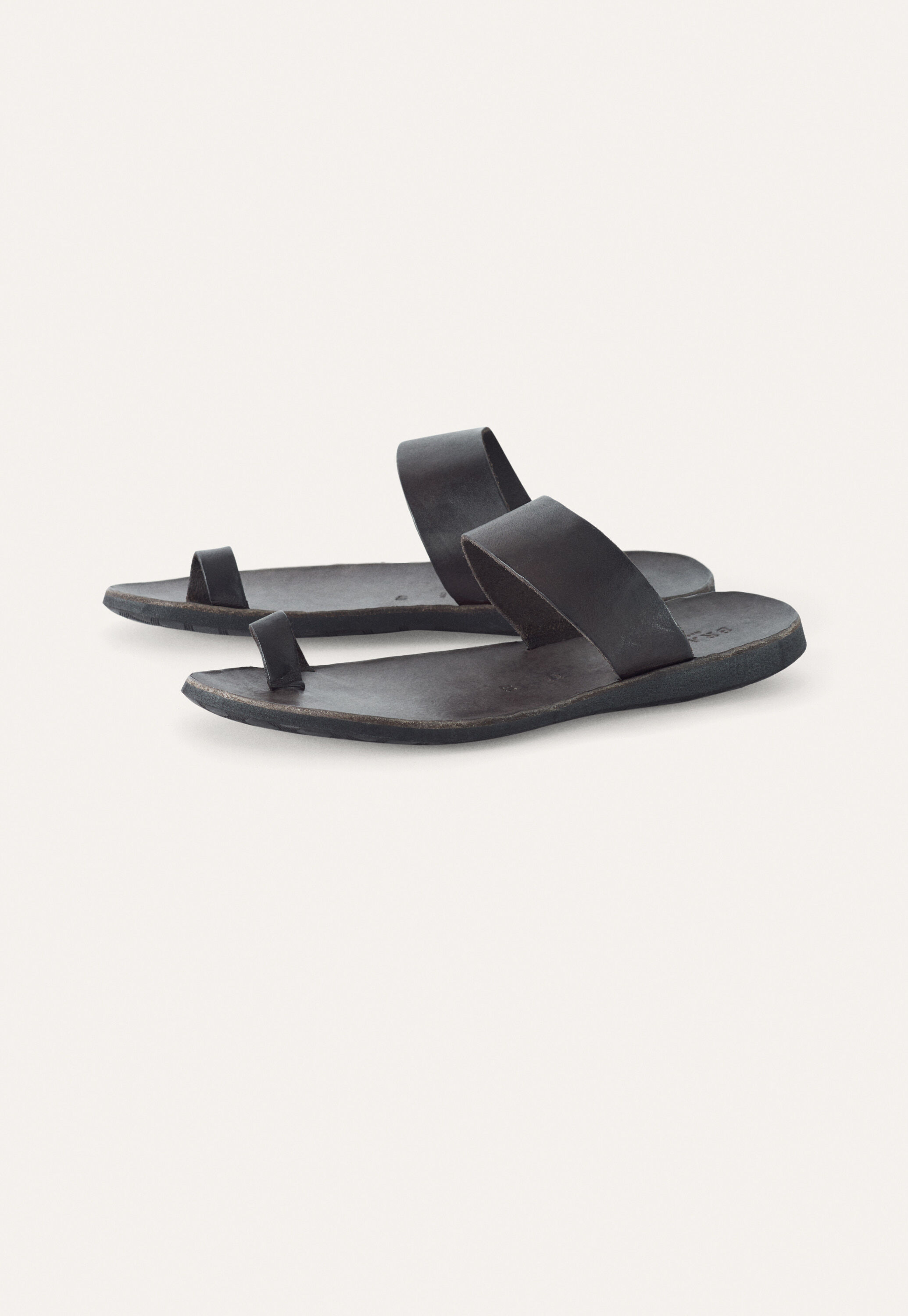 Toe-strap sandals