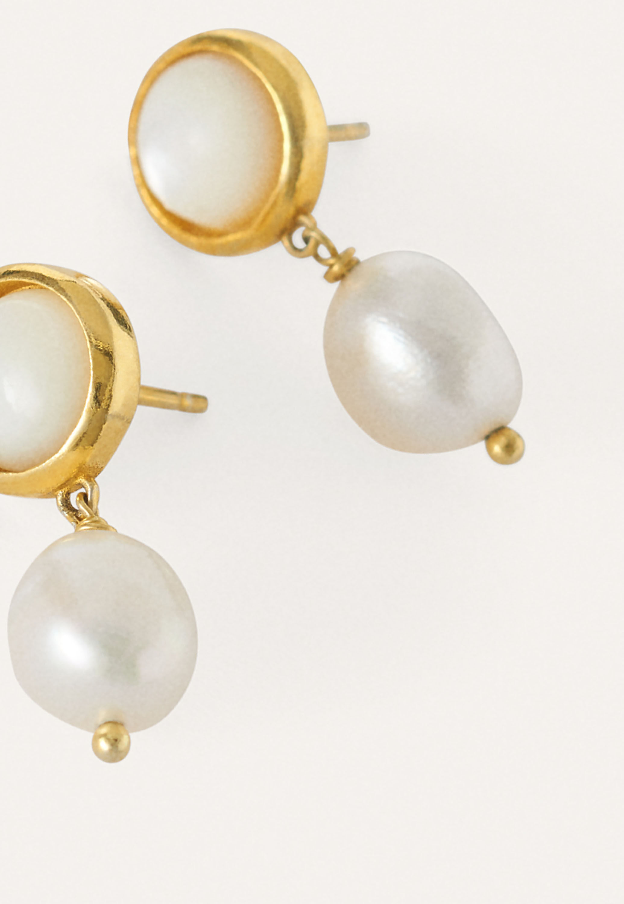 Drop earrings