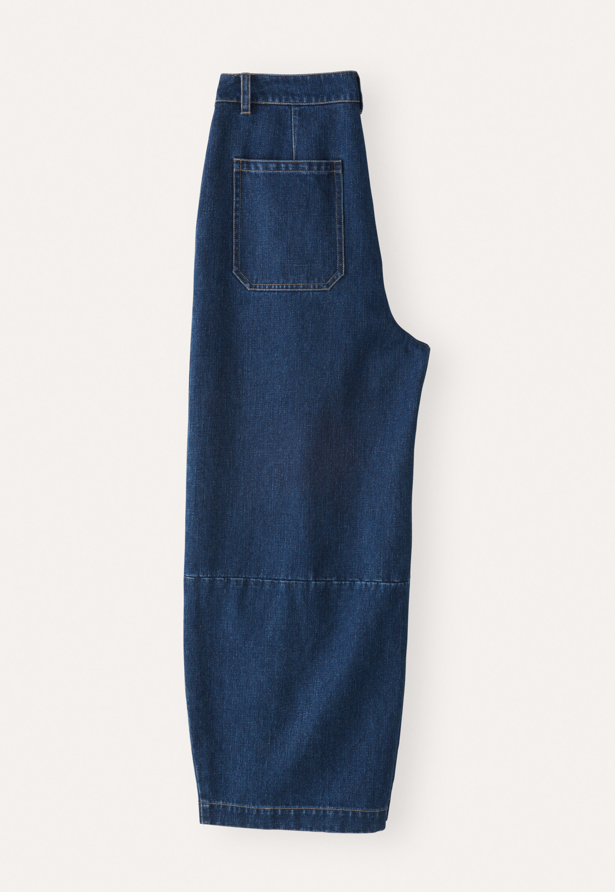Barrel-leg trousers