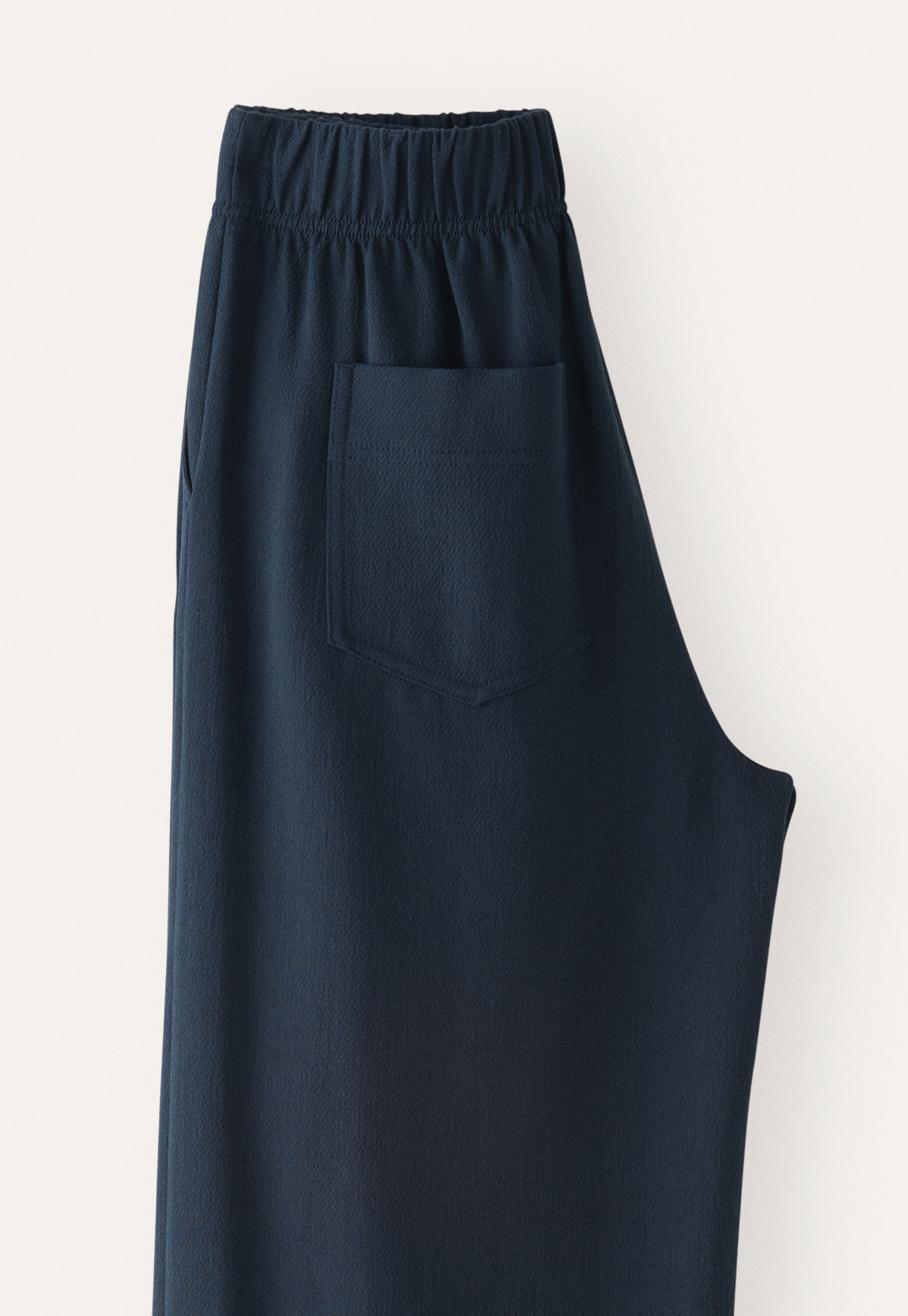 Tailored wide-leg trousers