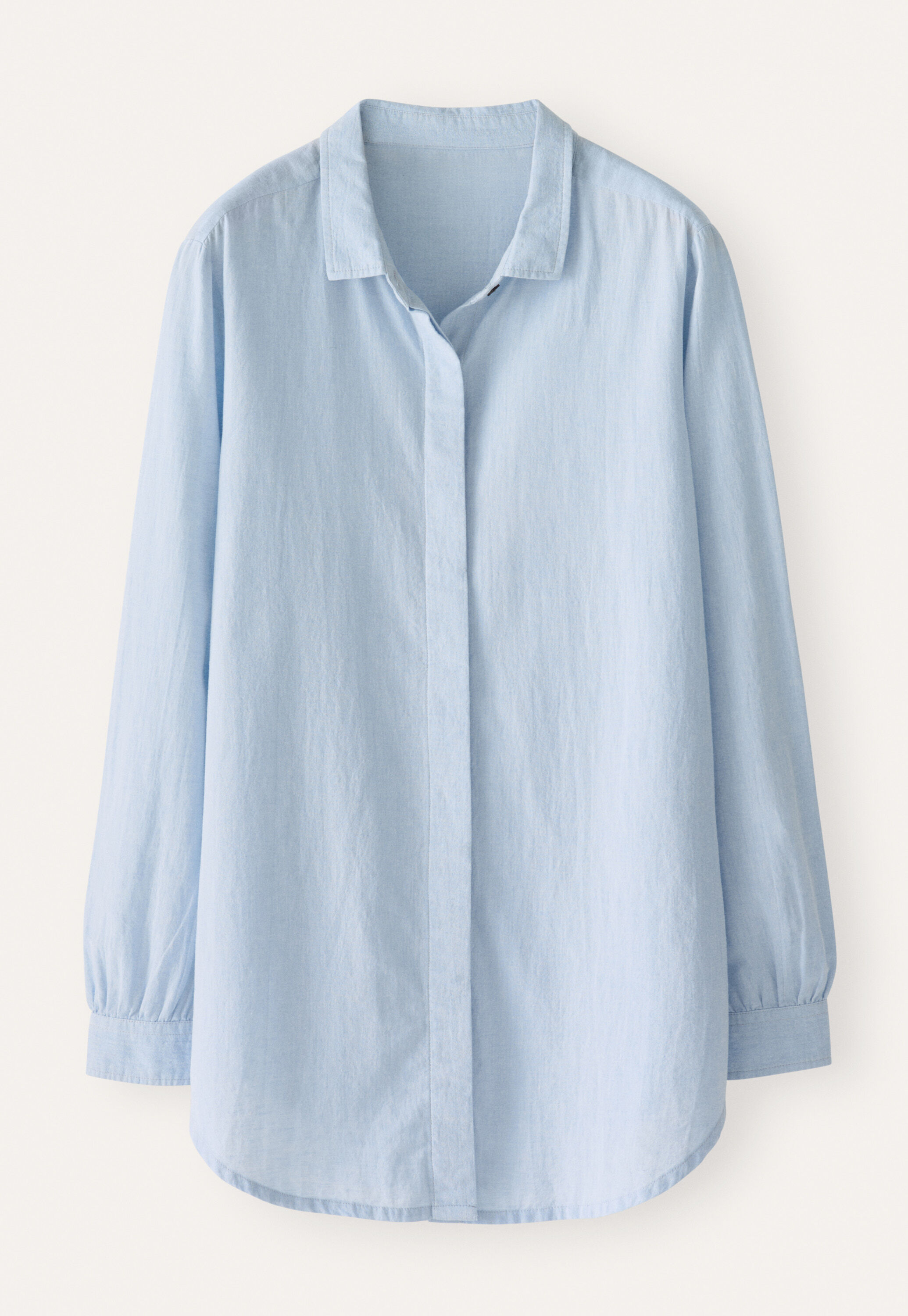 Curved hem shirt