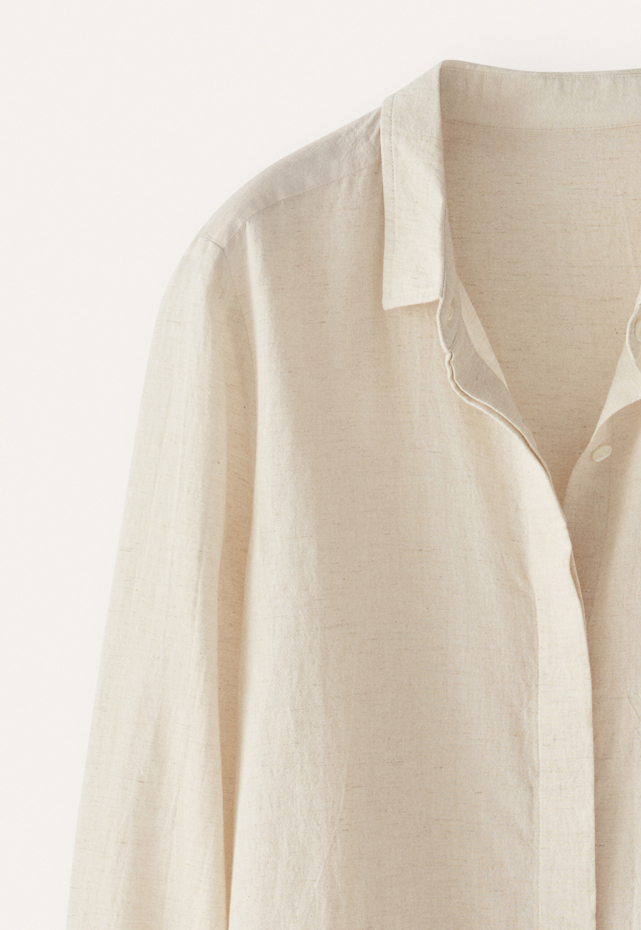 Curved hem shirt