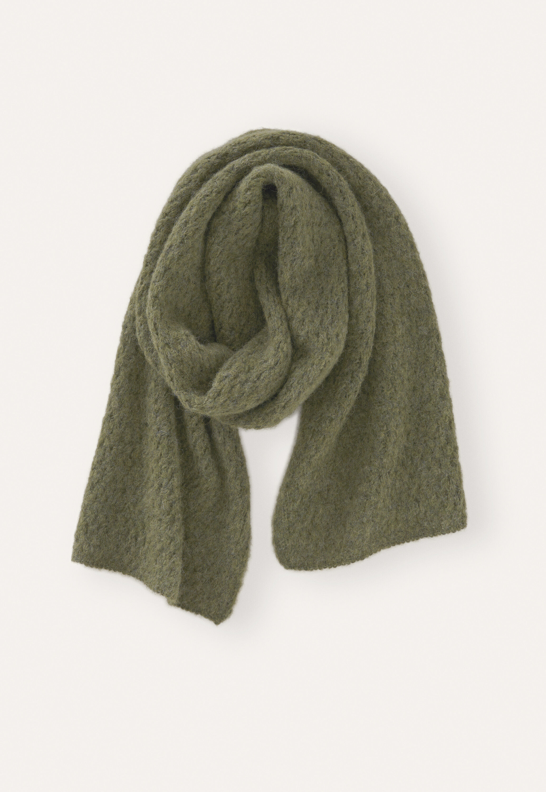 Knitted scarf