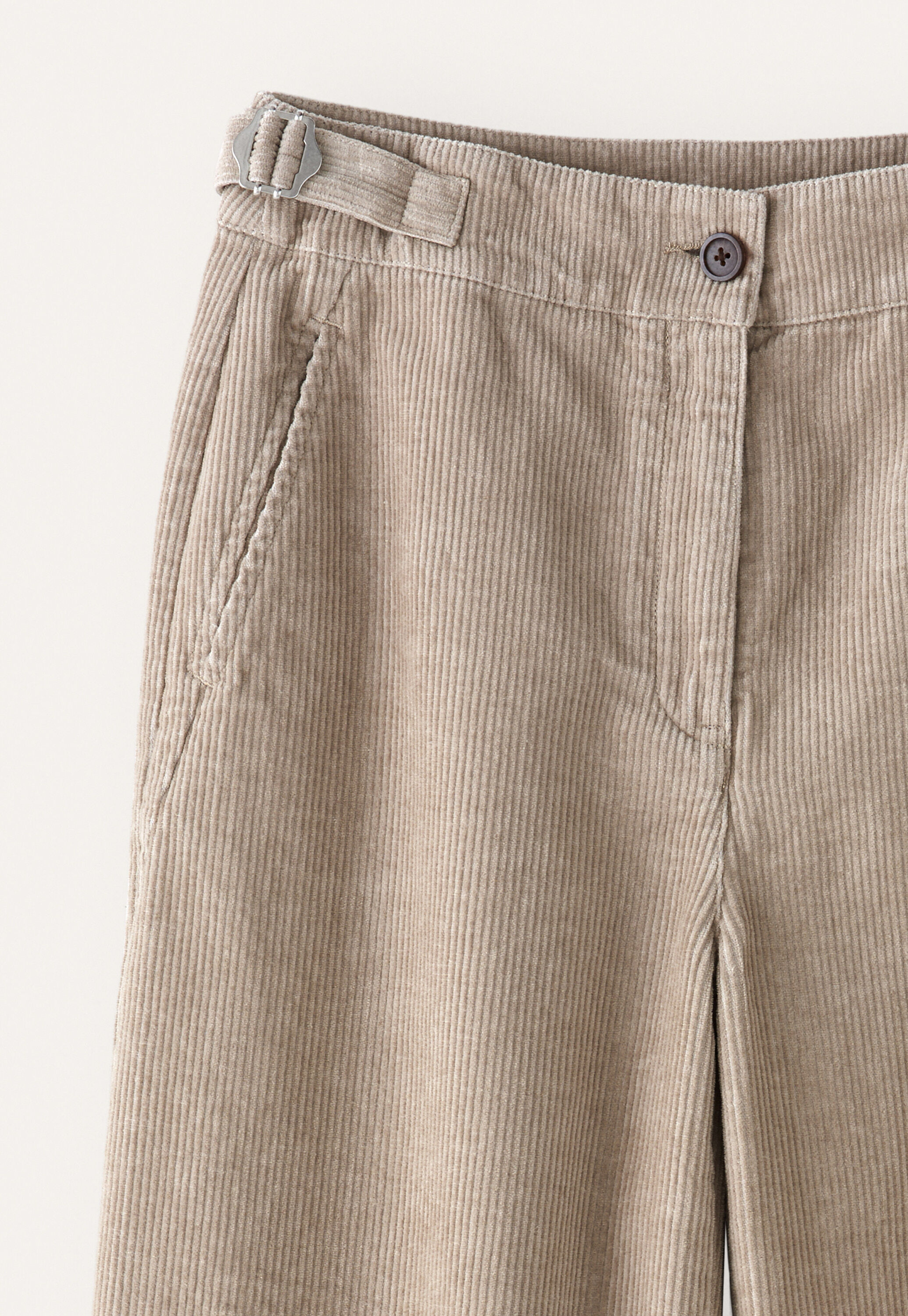 Cropped tapered-leg trousers