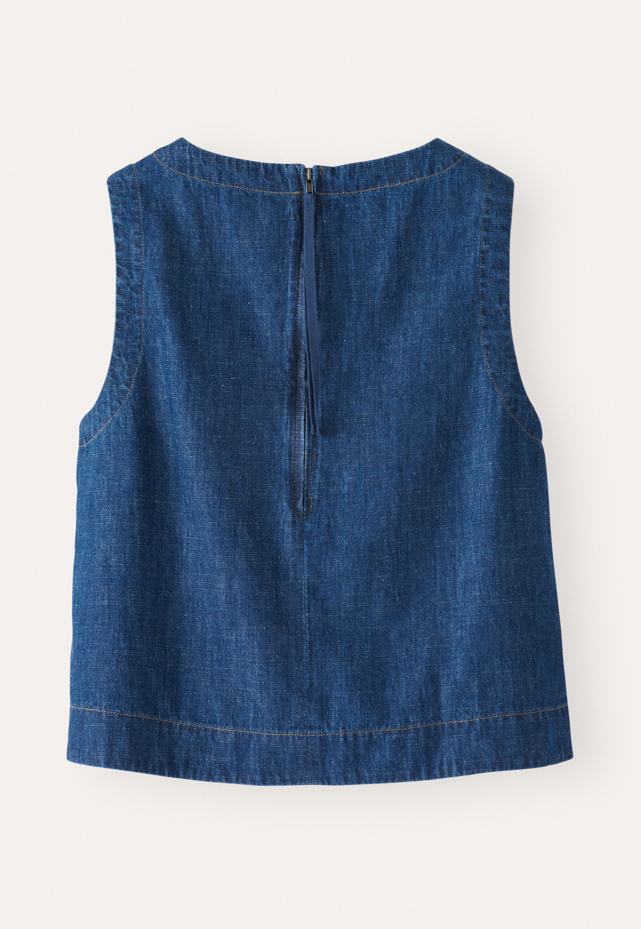 Indigo-dyed sleeveless top