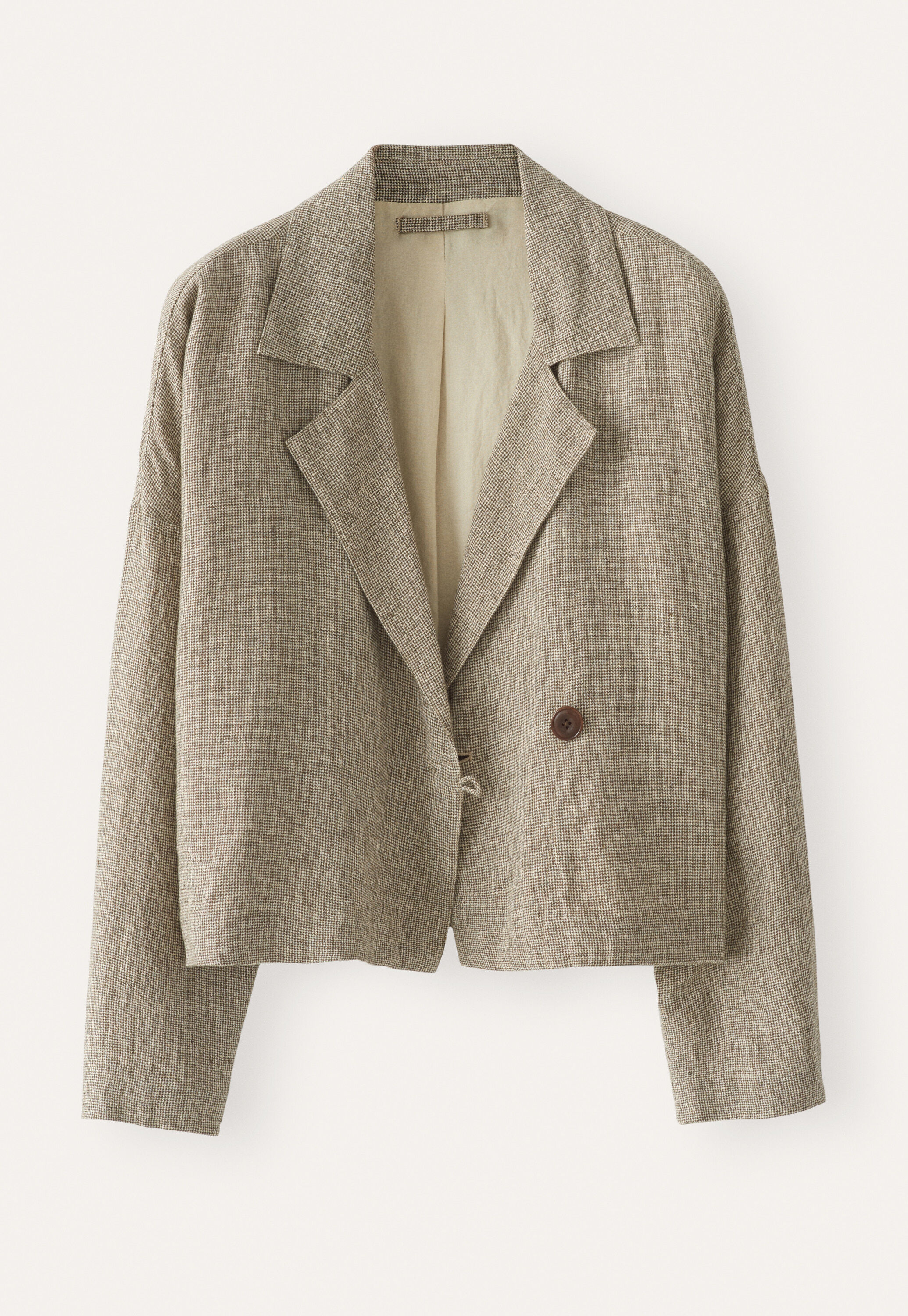 Wide-collar jacket
