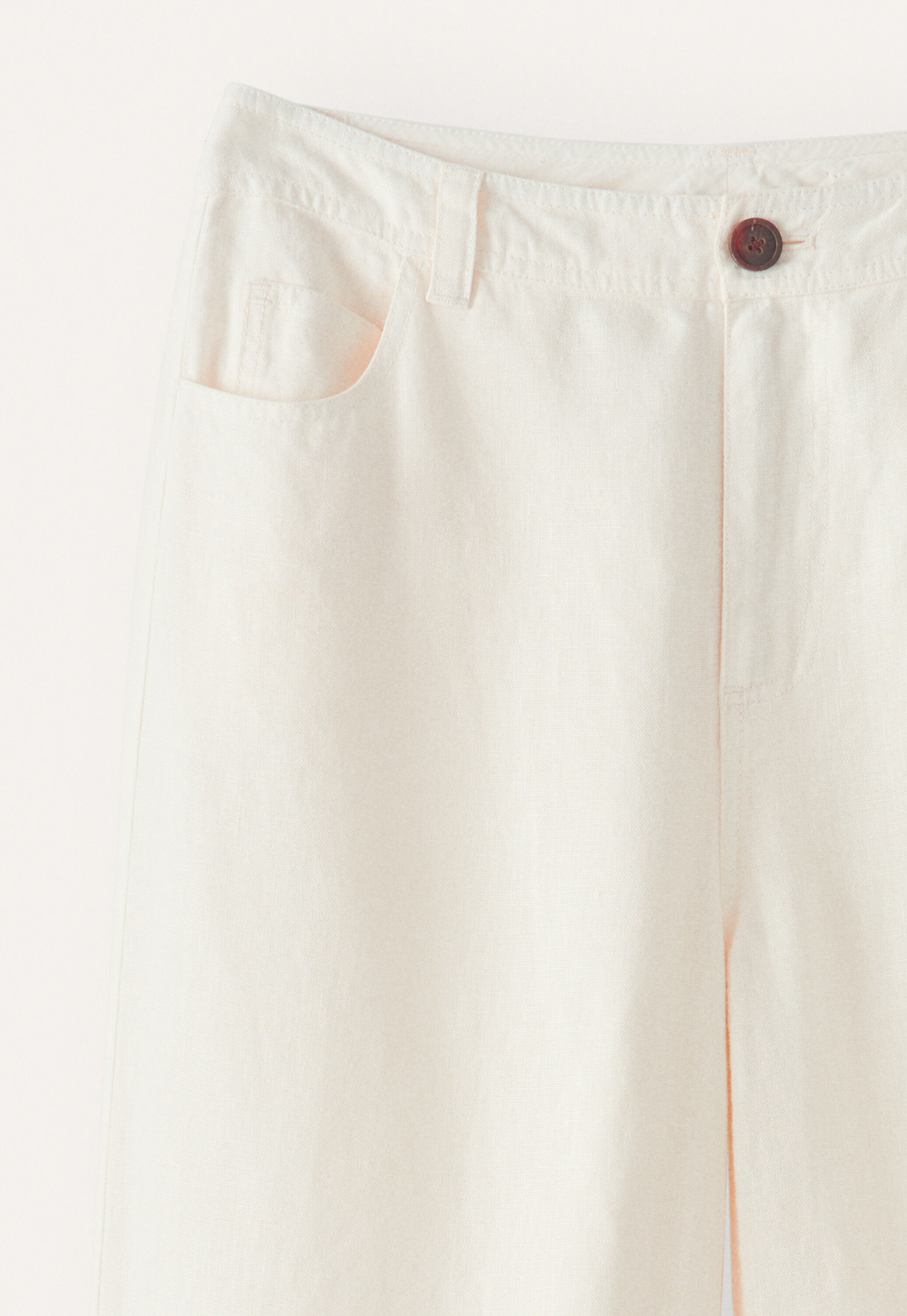 Wide-leg jeans