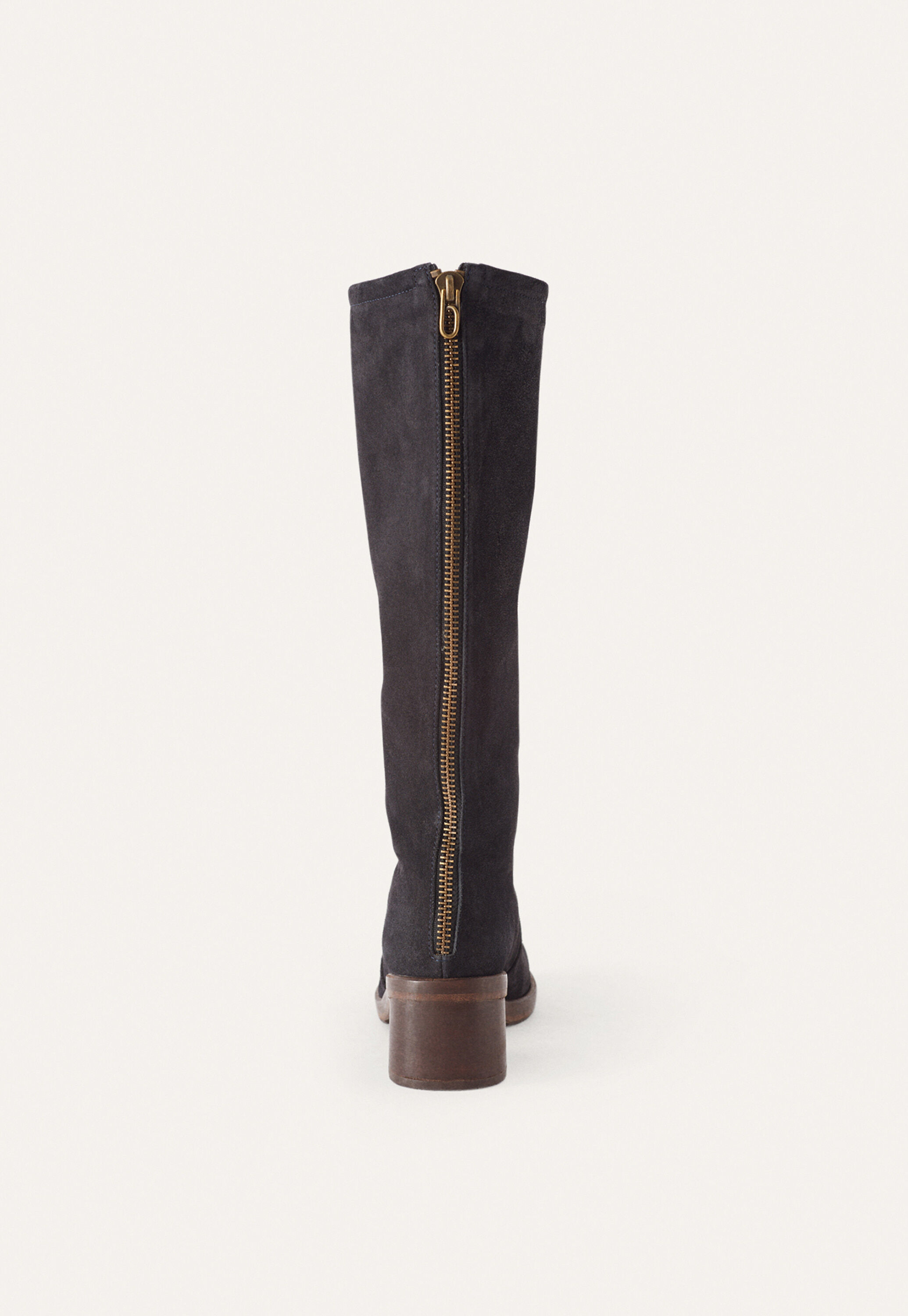 Heeled boots