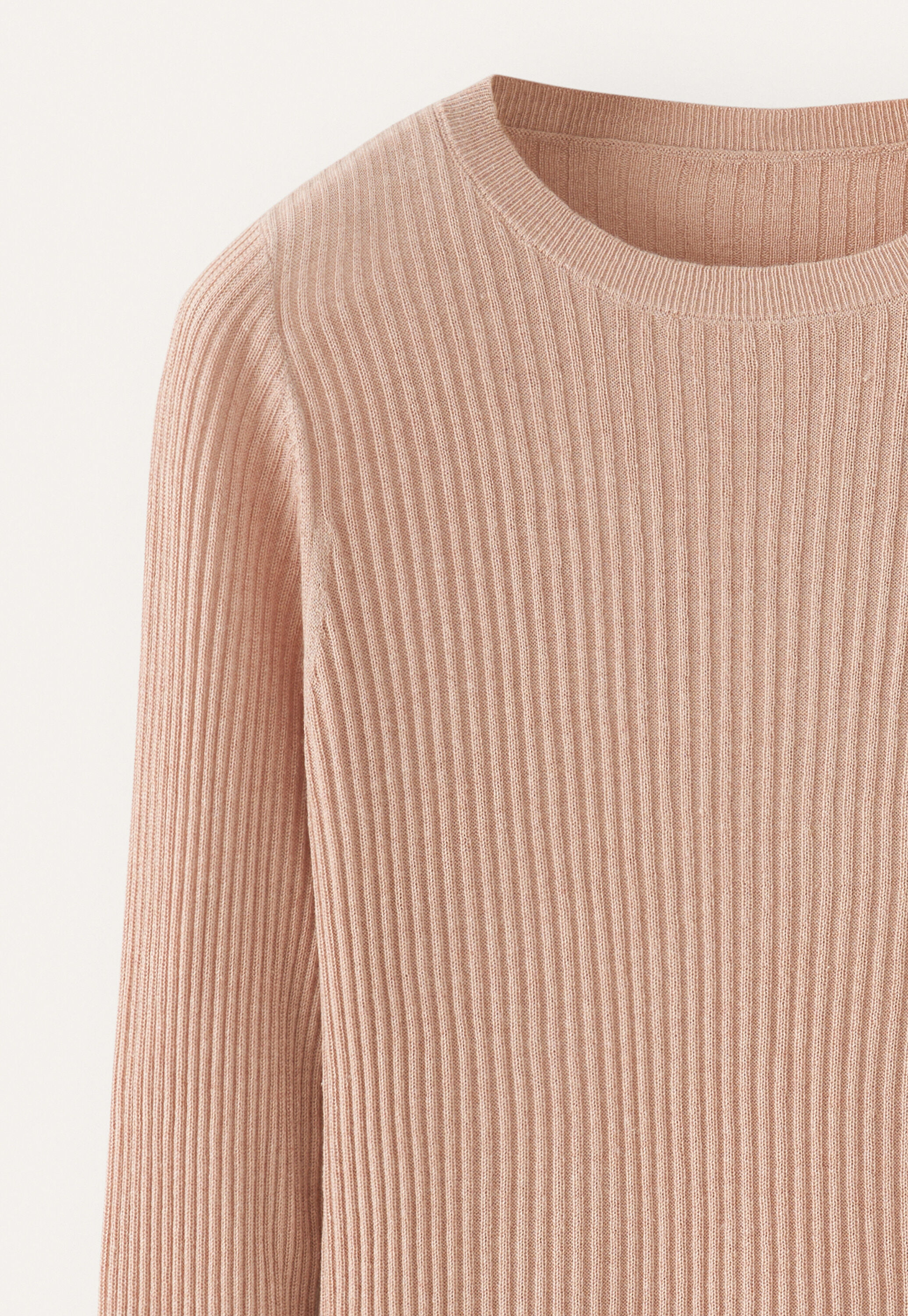 Ribbed sweater