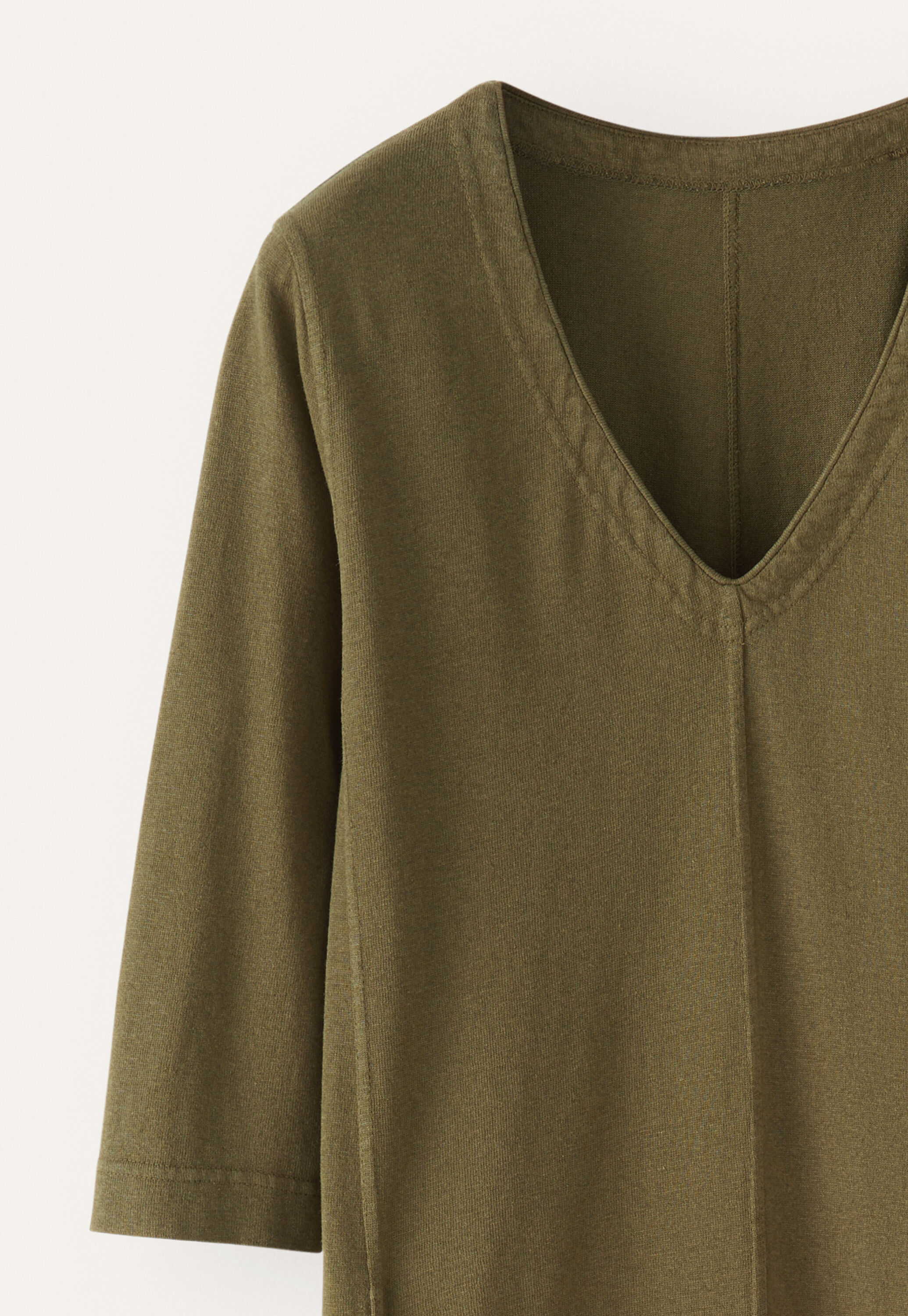 V-neck dress