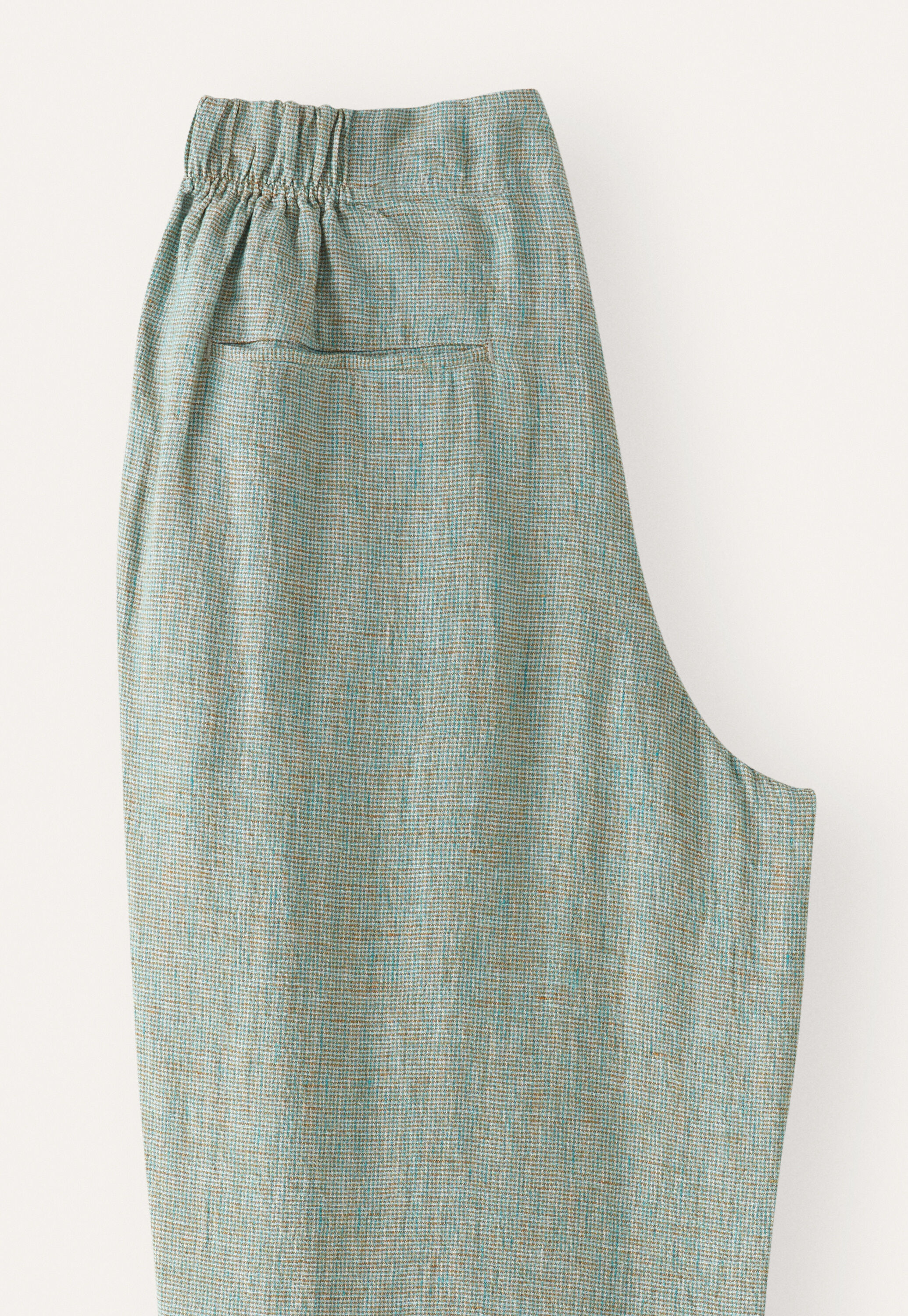 Tapered trousers