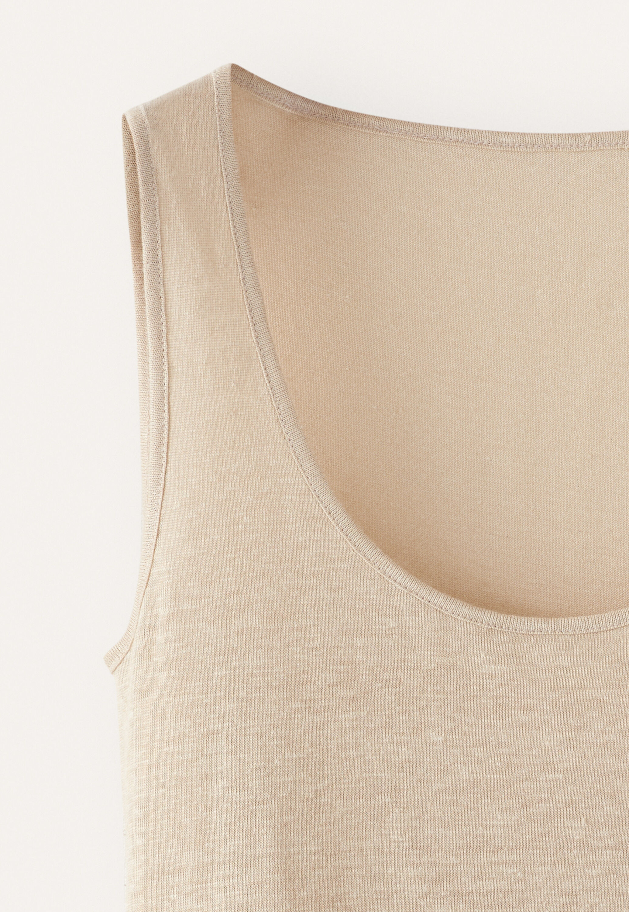 Simple vest