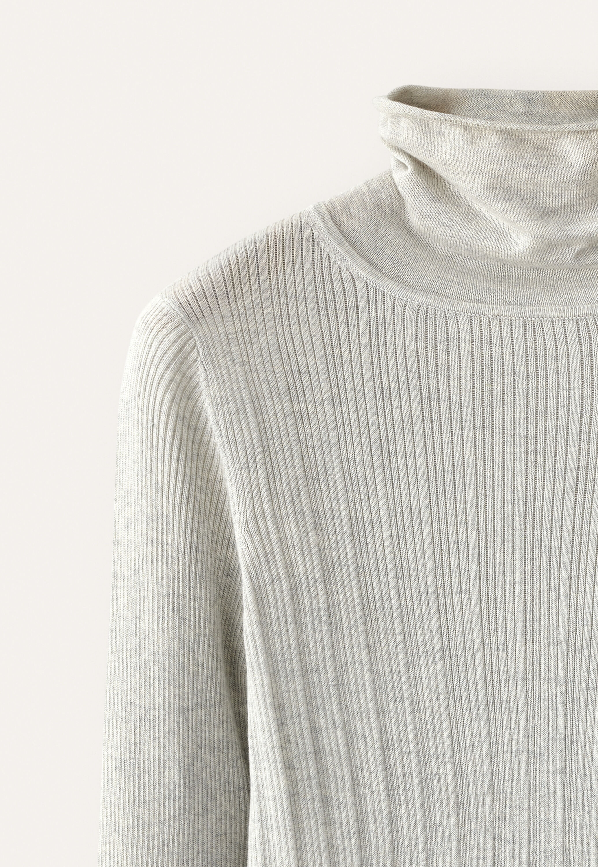 Ribbed sweater