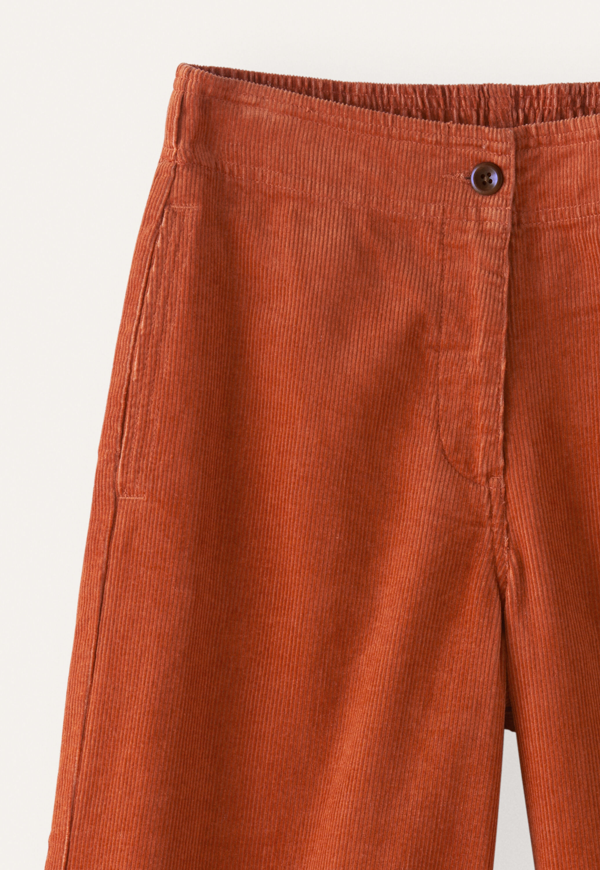 Cropped trousers