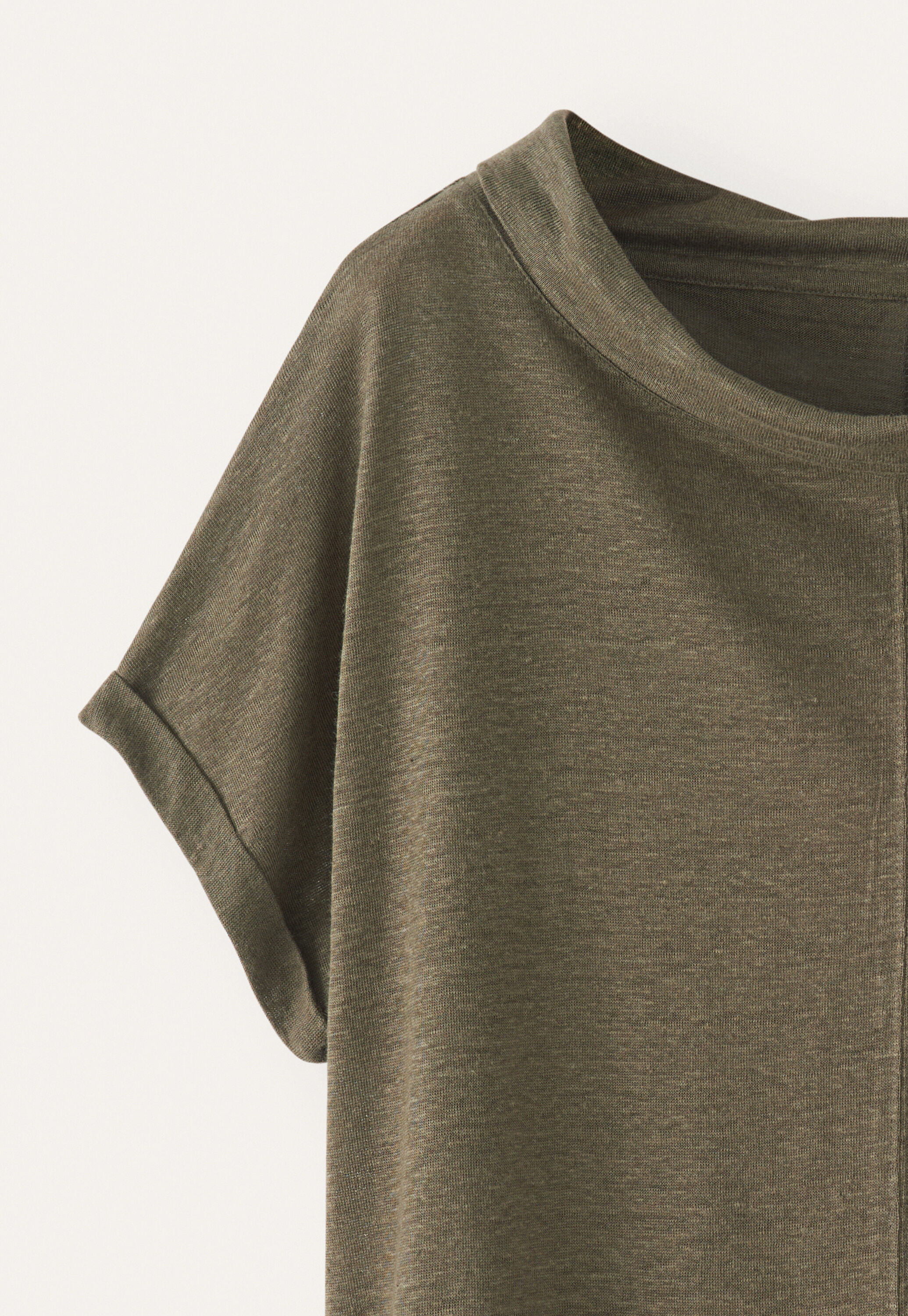 Turned-over neck top