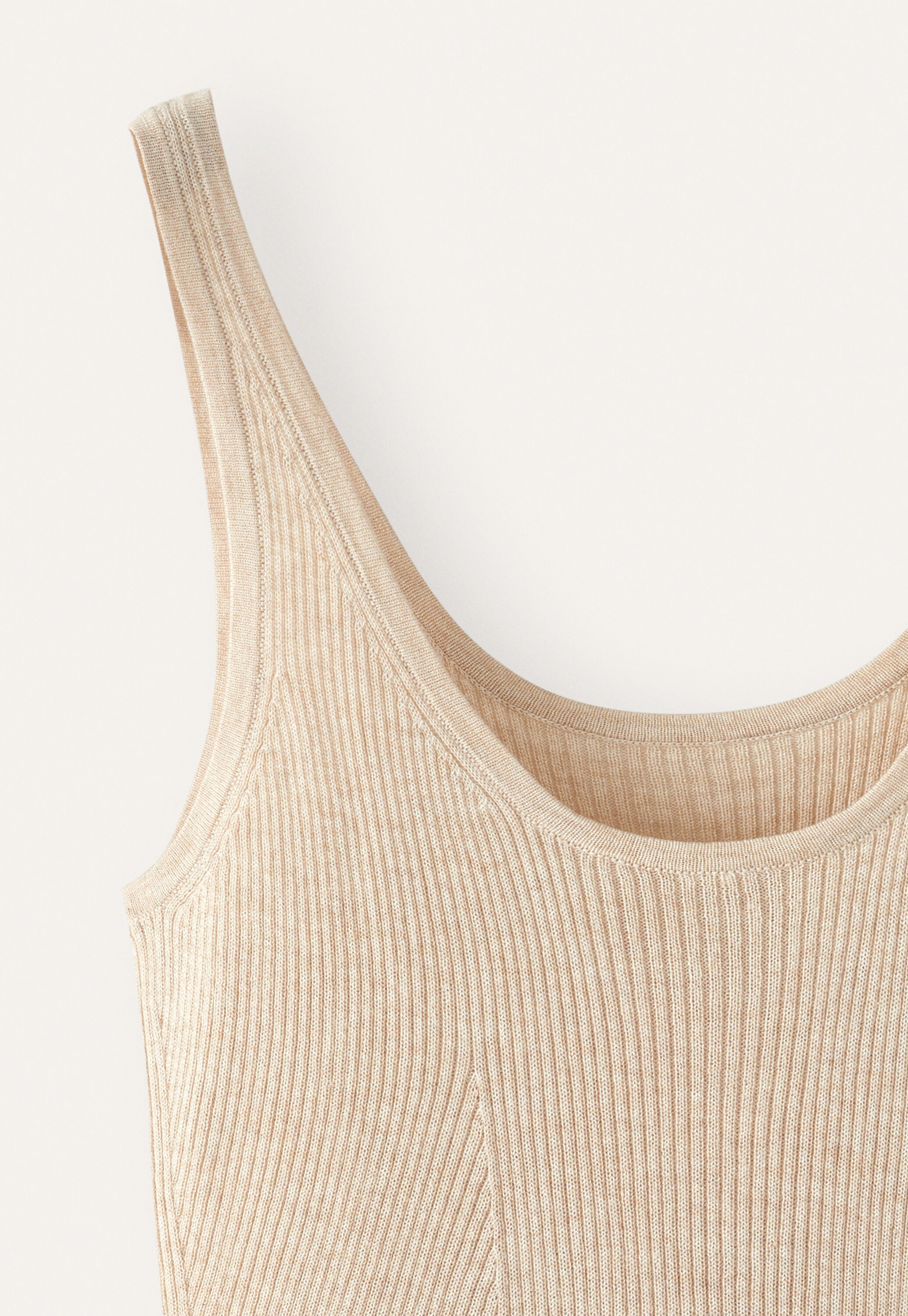 Knitted vest