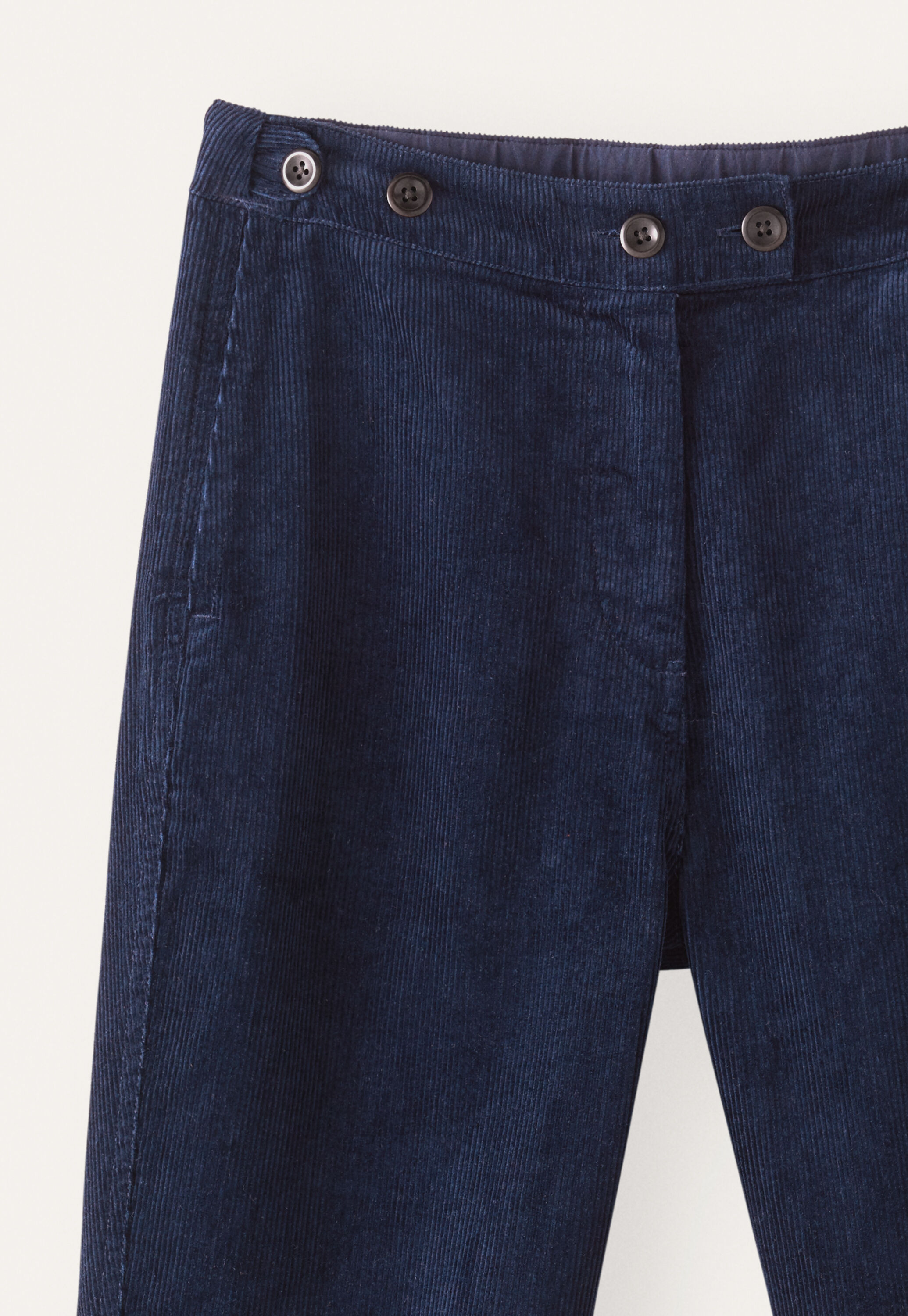 Tapered-leg trousers