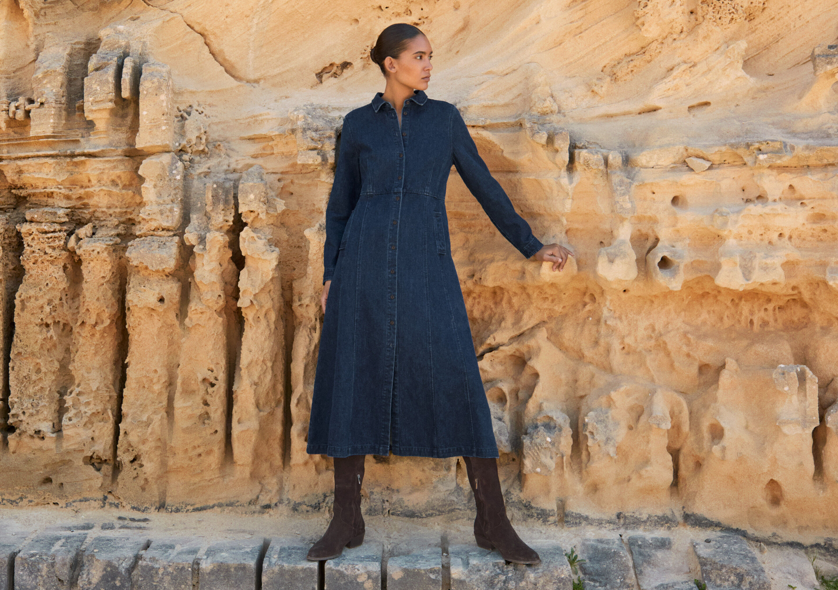 Indigo-dyed panelled dress