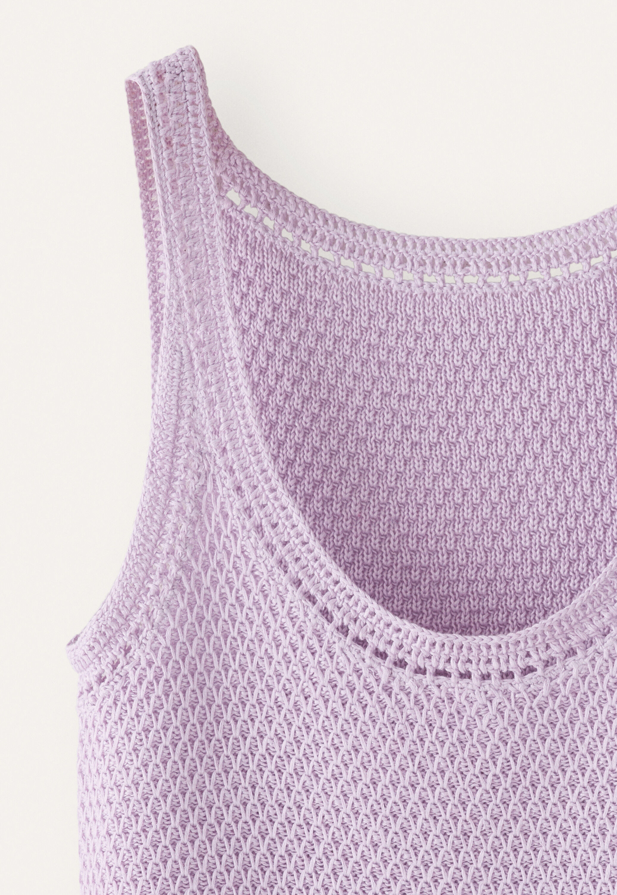 Crochet-trim knitted vest