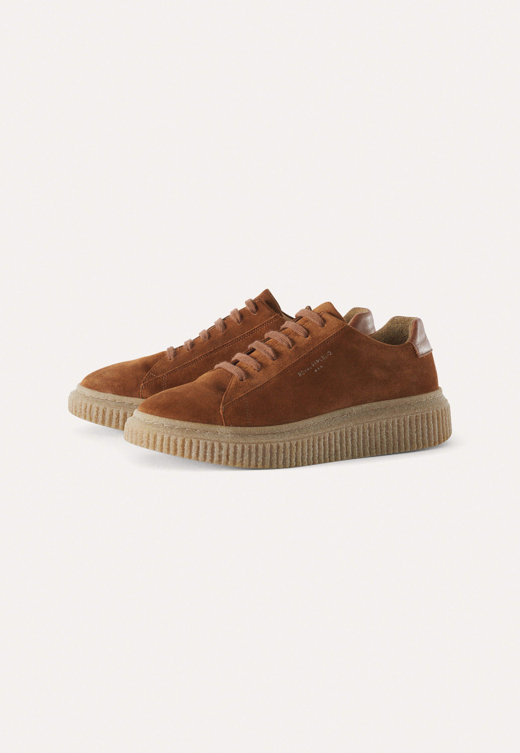 Chunky sole trainers