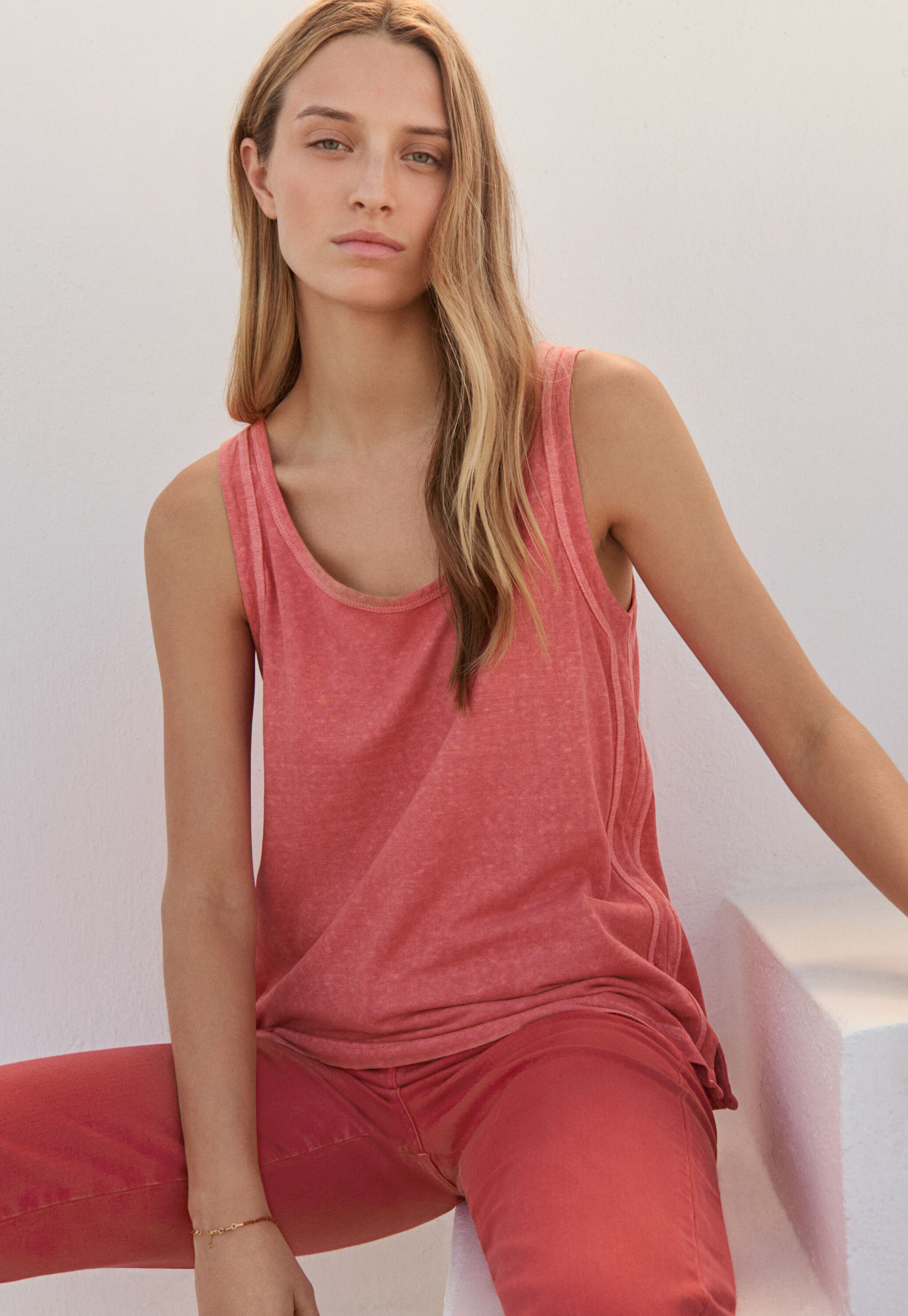 Panelled vest