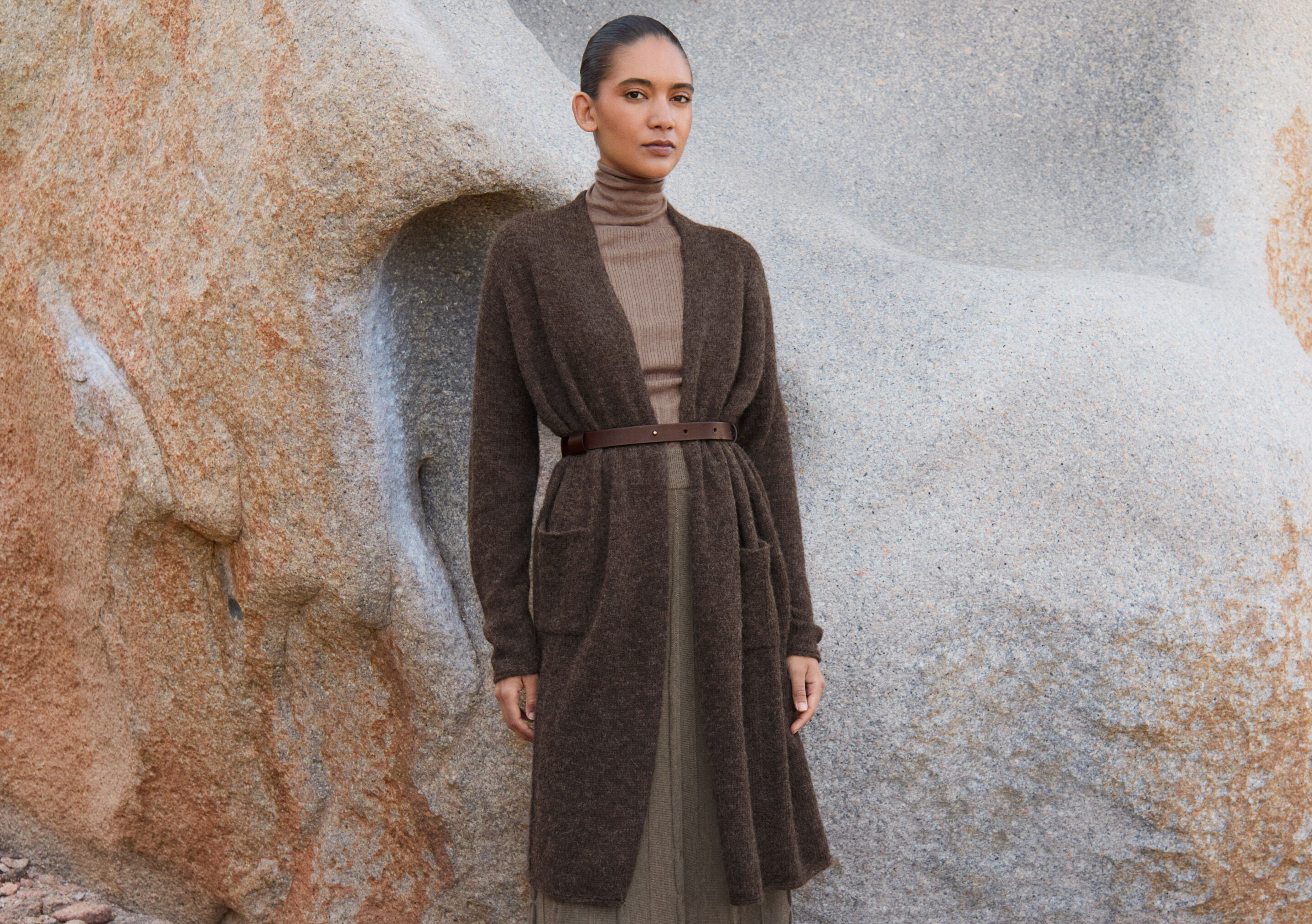 Edge-to-edge cardigan