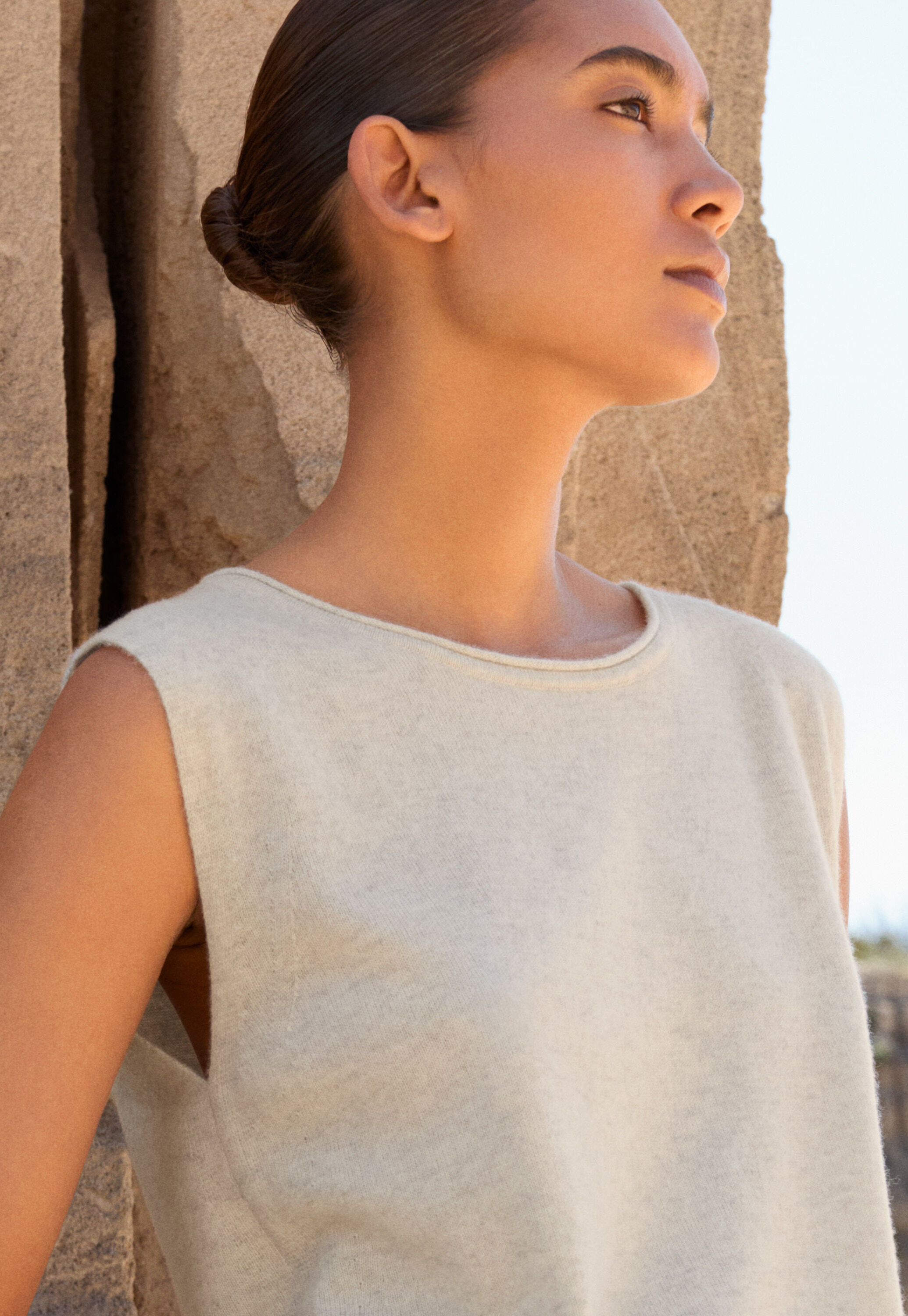Knitted sleeveless sweater
