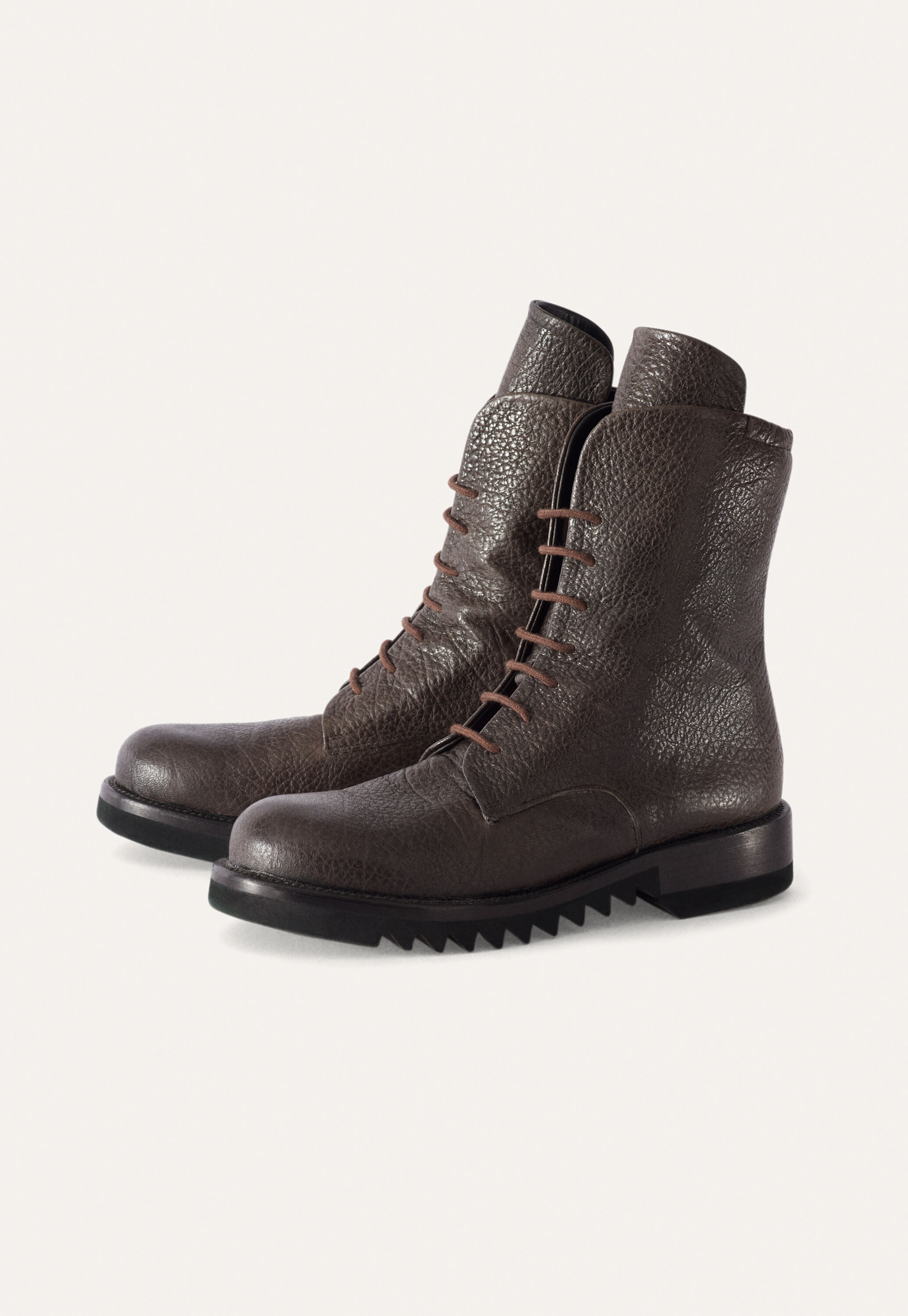 Long lace-up boots