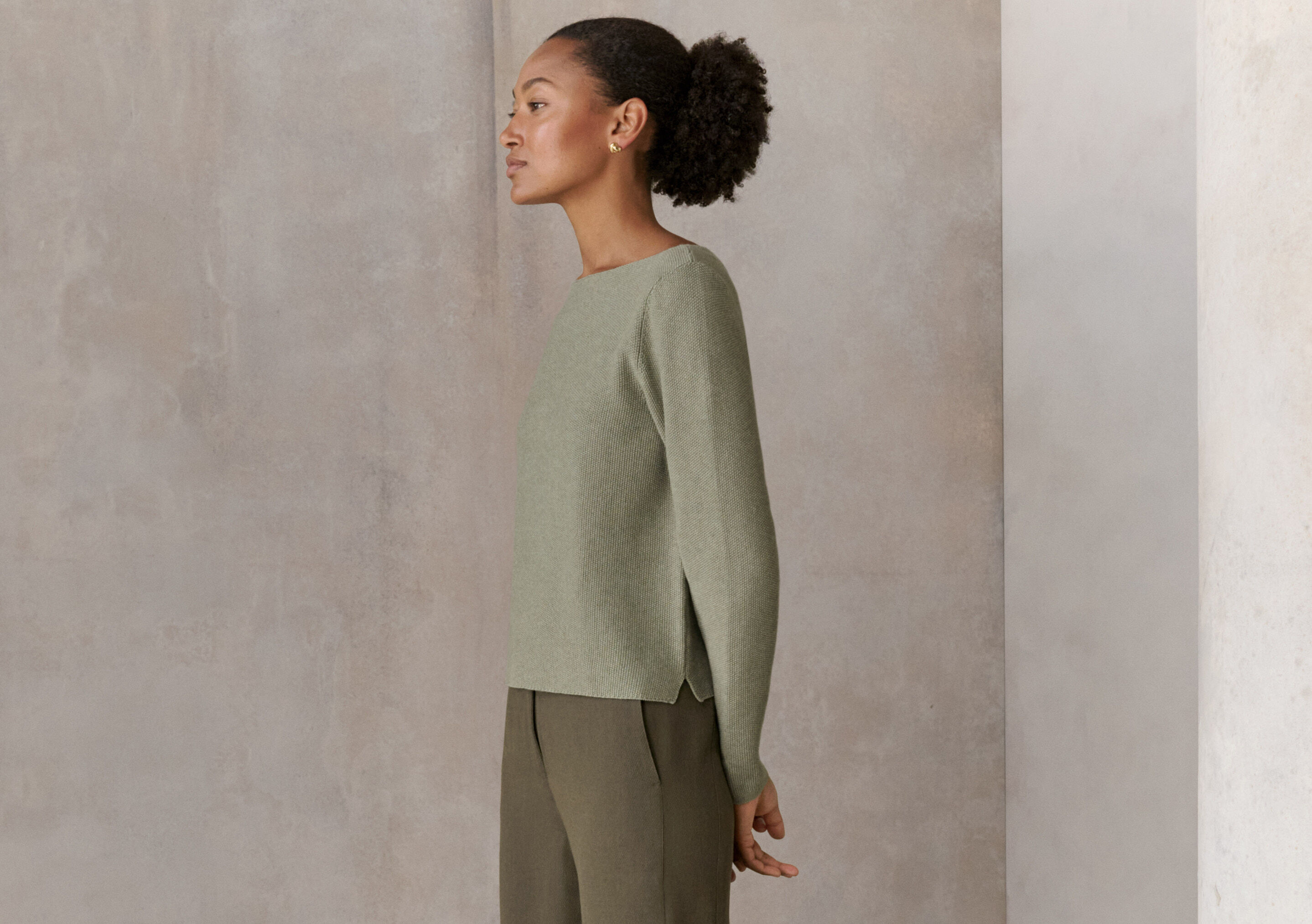 Boat-neck sweater