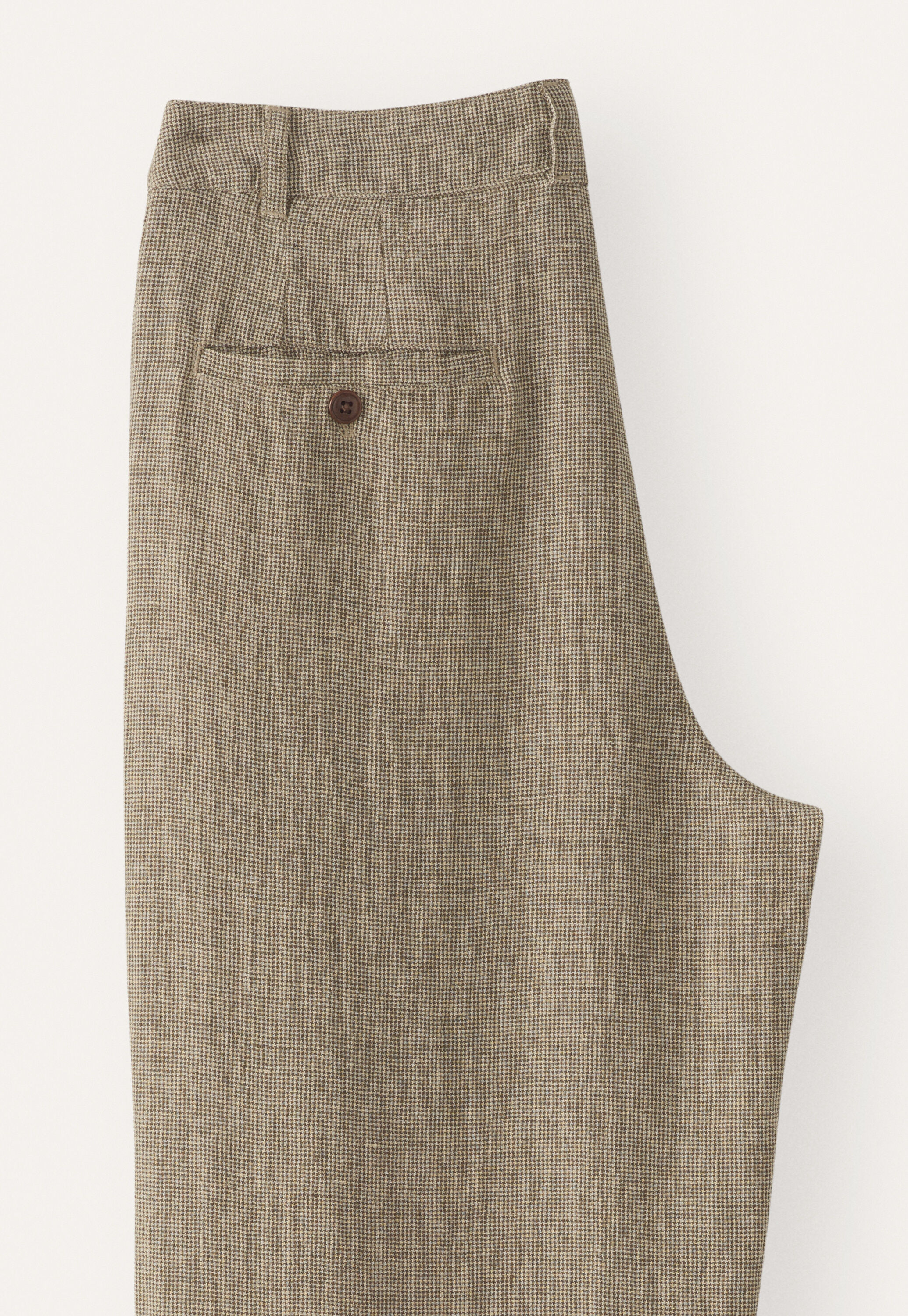 Straight-leg trousers