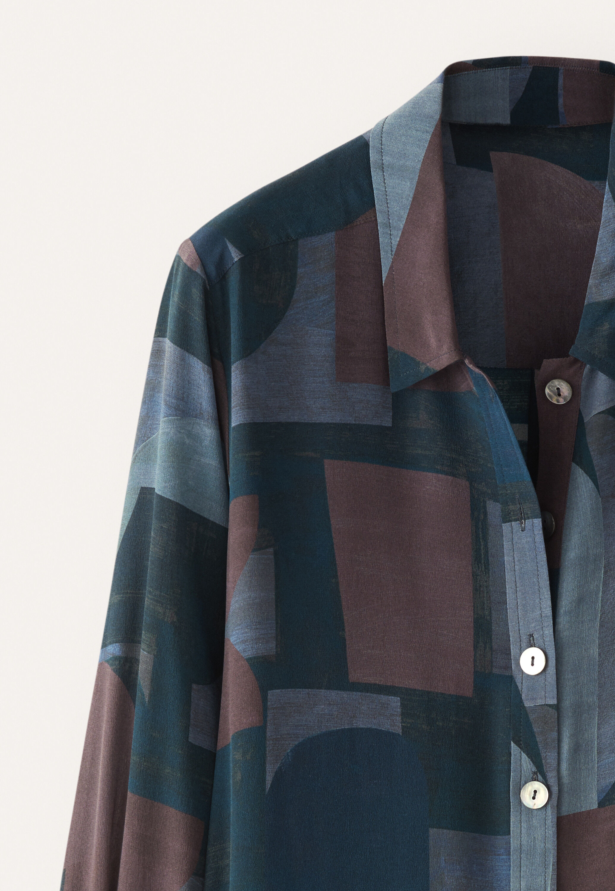 Printed shirtdress